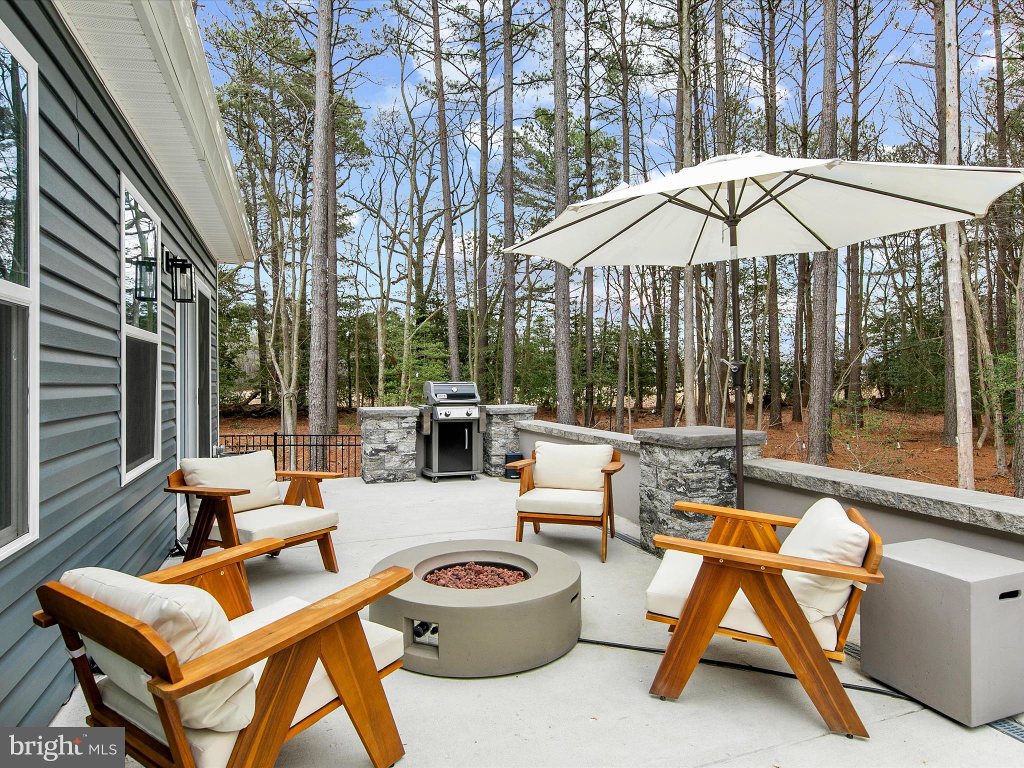 WOODS AT BURTON POND - Residential Lease