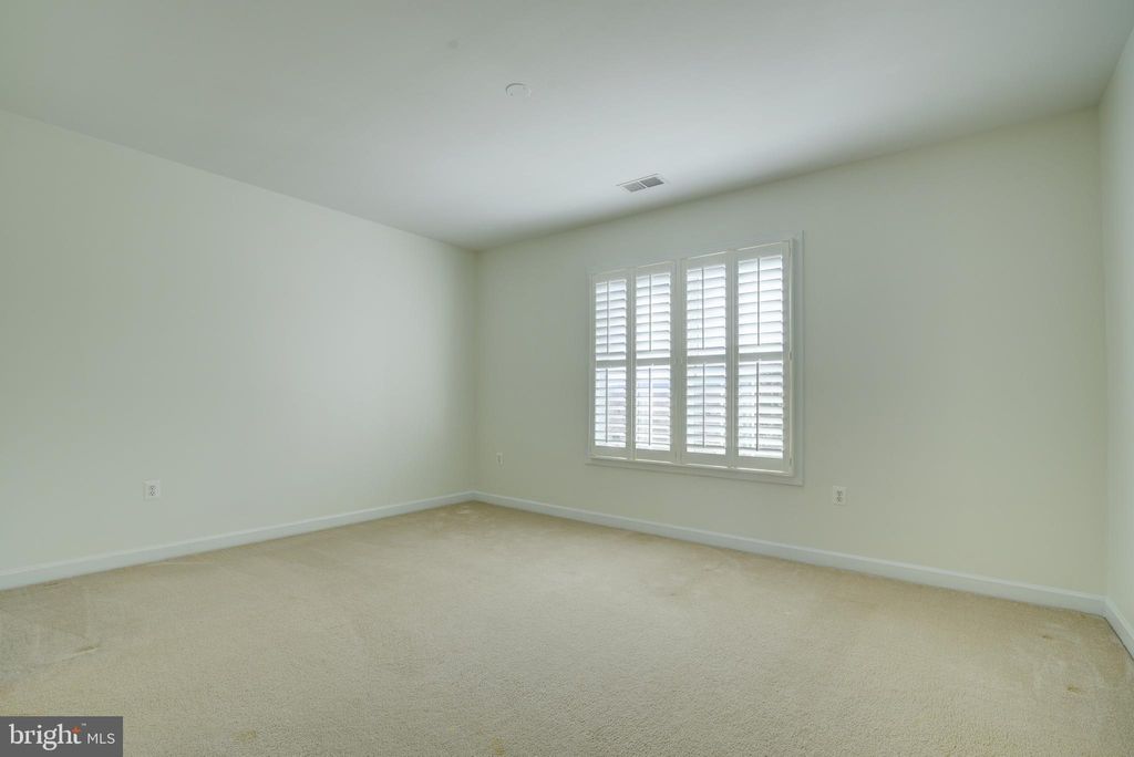 listing image 52