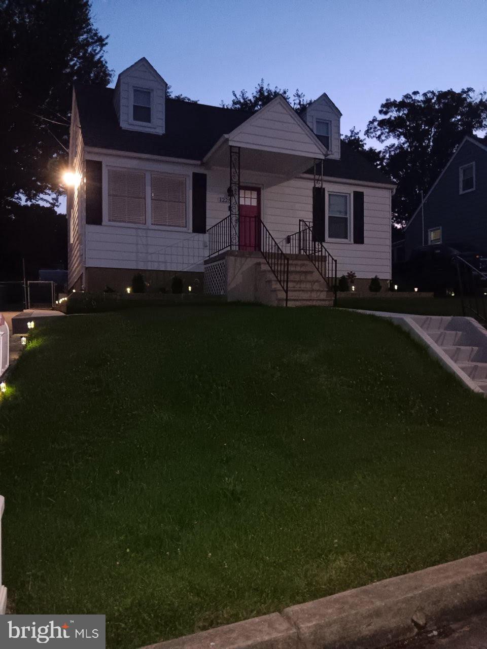 1225 LANDOVER ROAD