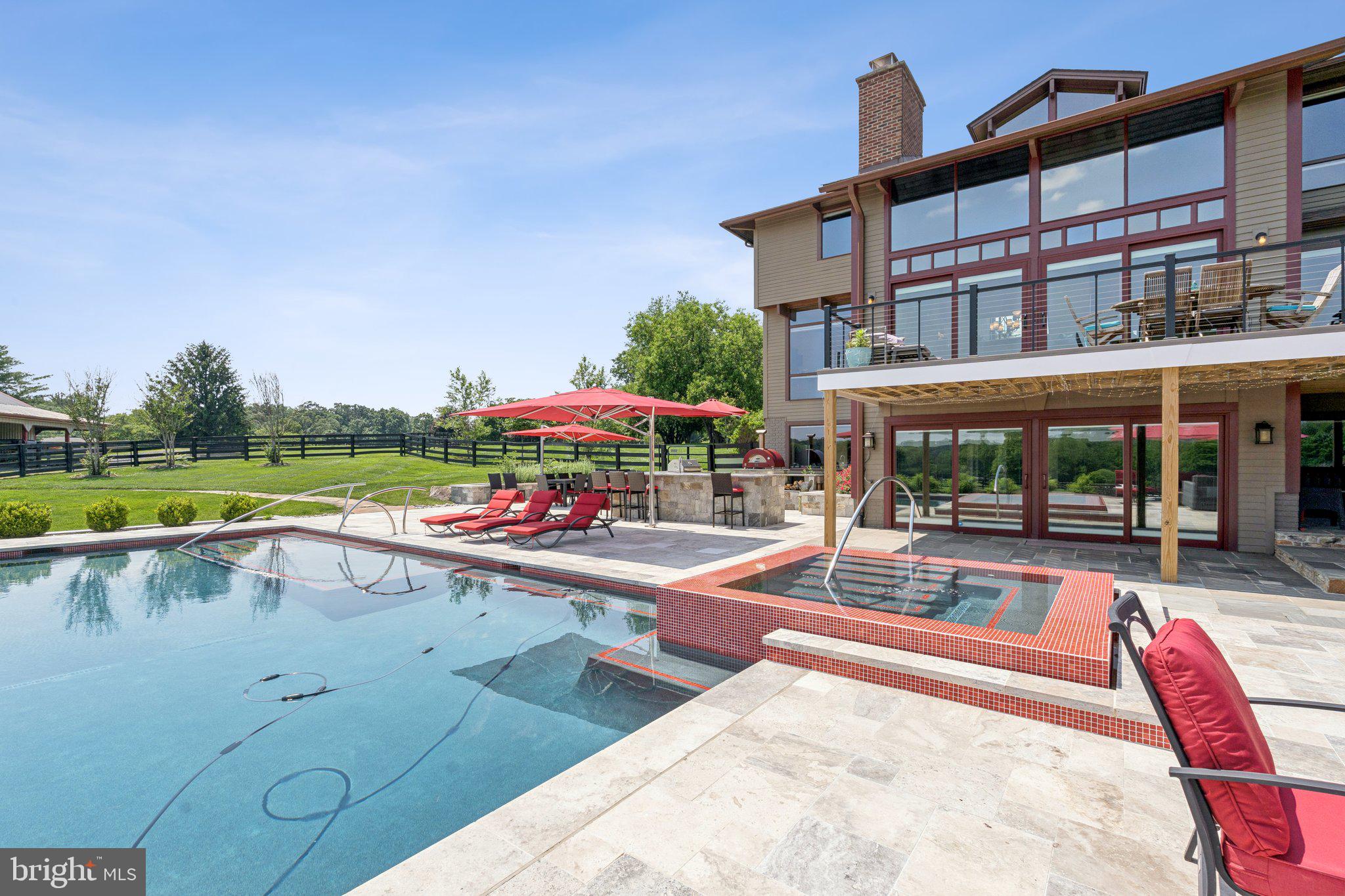 ROSEMONT - Residential