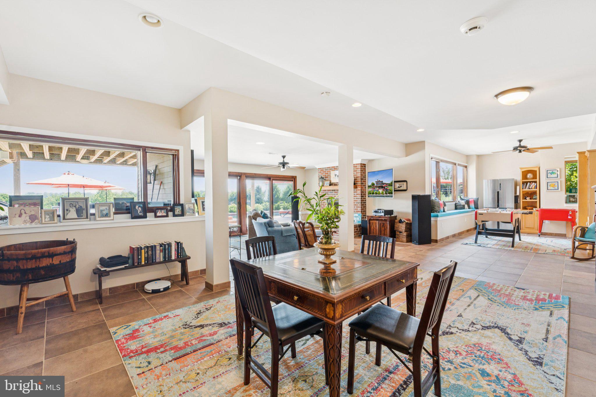 ROSEMONT - Residential