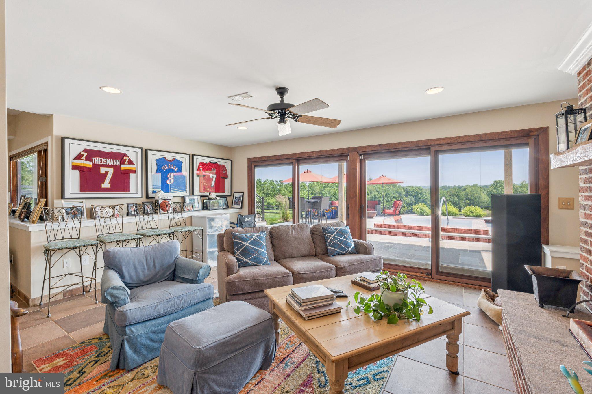 ROSEMONT - Residential