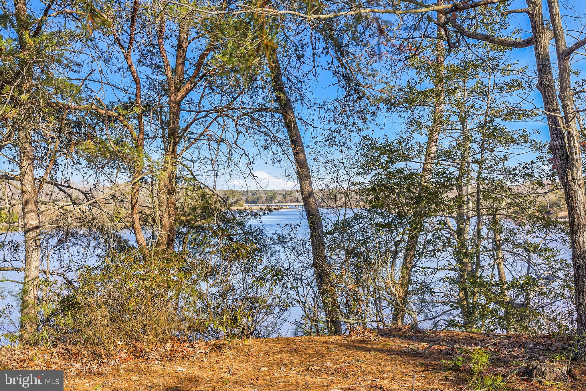 OYSTER SHELL LANDING - Residential