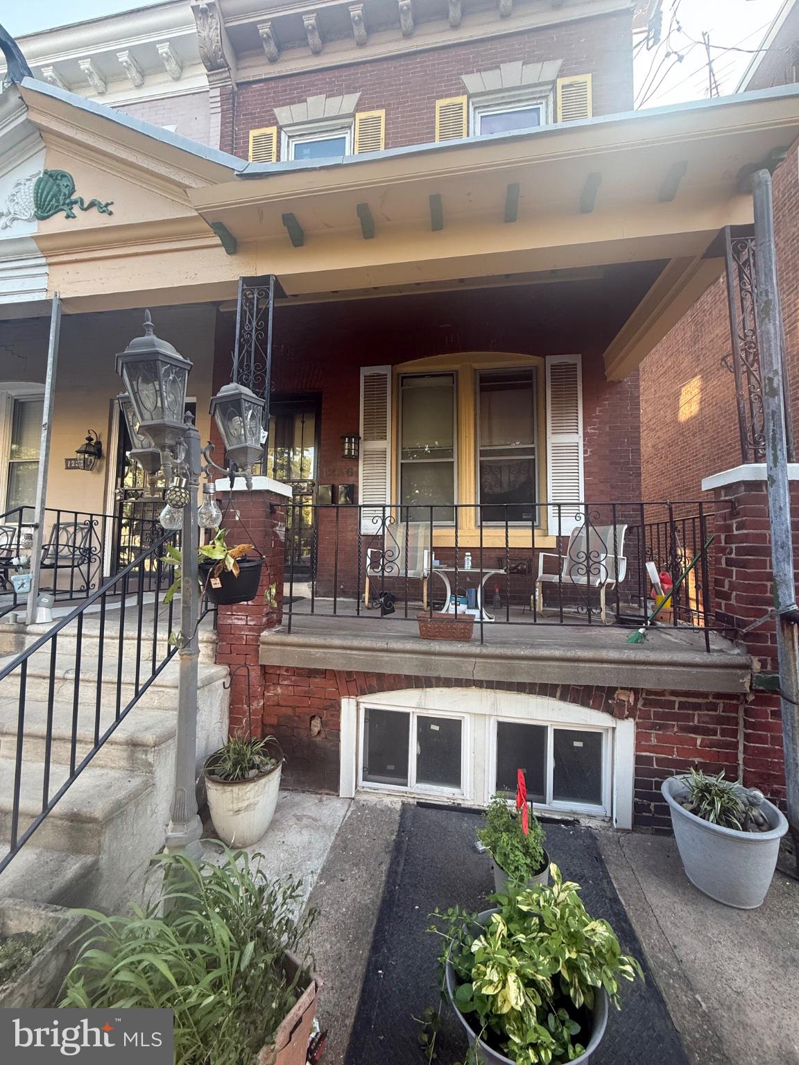 1236 REDFIELD STREET 2ND FLOOR, ROOM 3
