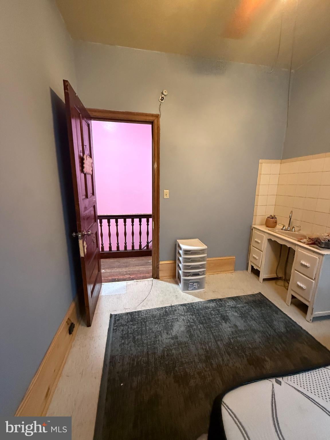 1236 REDFIELD STREET 2ND FLOOR, ROOM 3