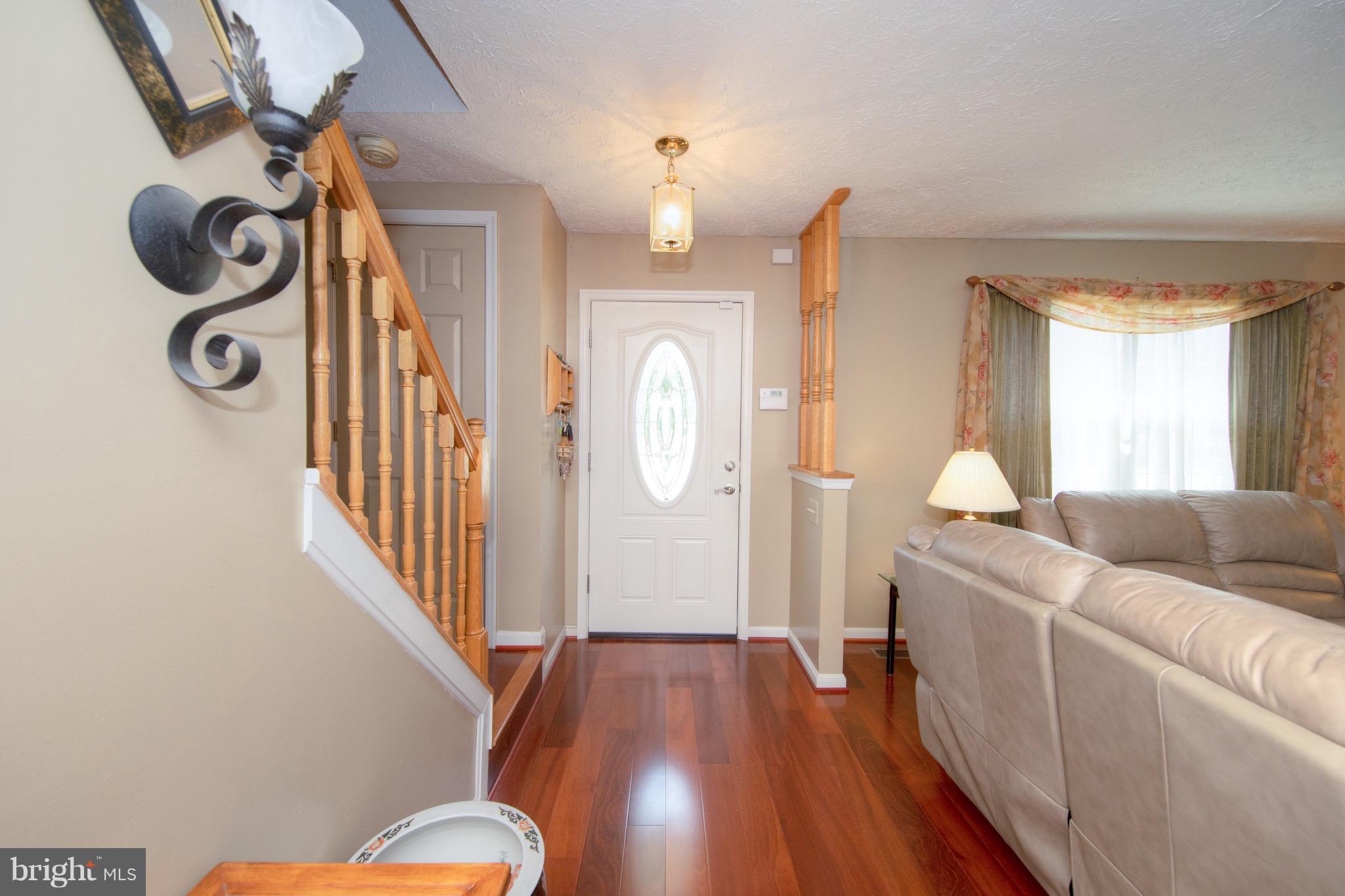 HOWARD MANOR - Residential