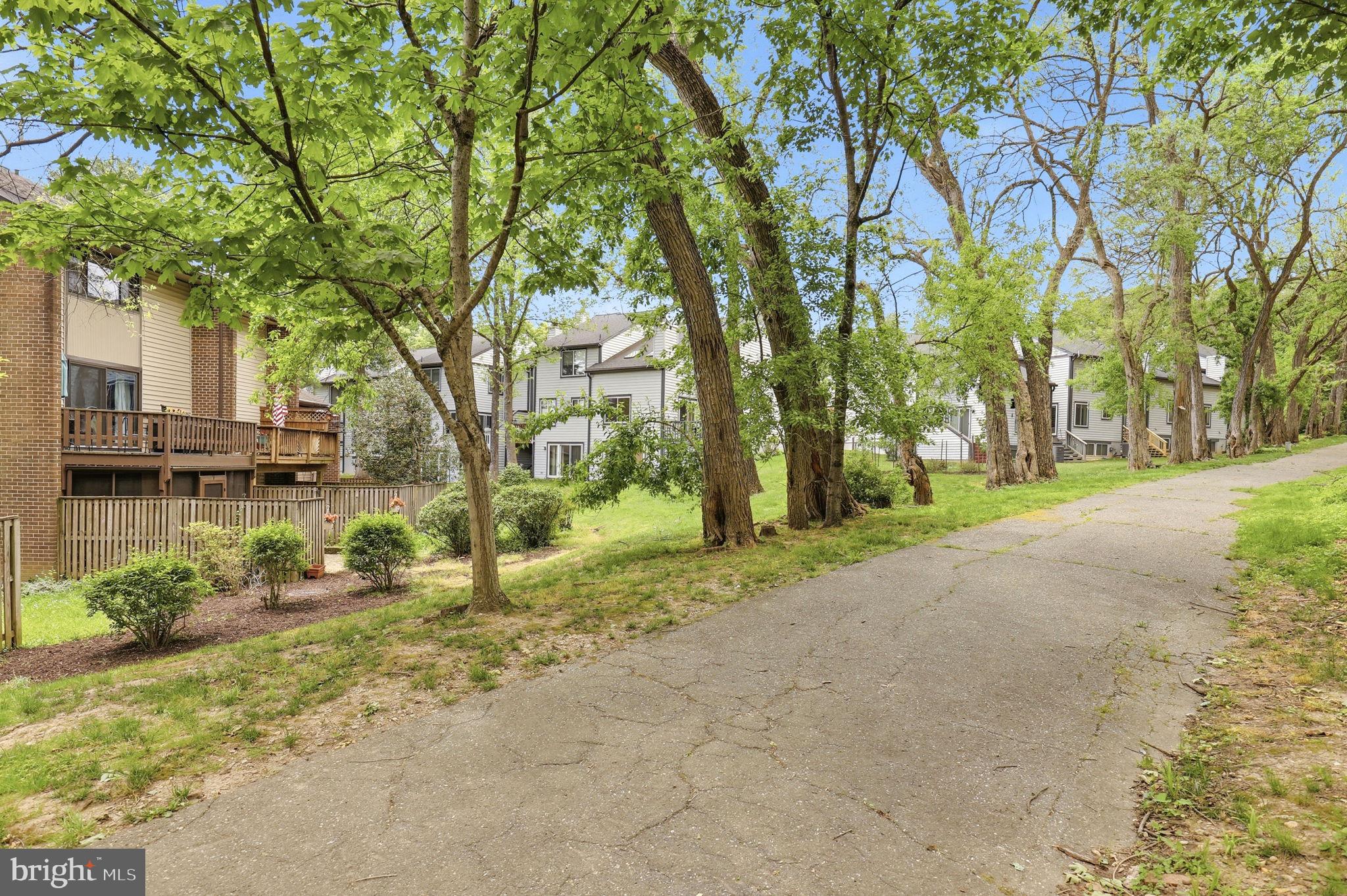 TOWN CENTER - Residential