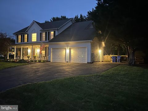 Photo of 3343 Brockton Drive, JEFFERSON, MD 21755 (MLS # MDFR2072694) Photo of 3343 Brockton Drive, JEFFERSON, MD 21755 (MLS # MDFR2072694)