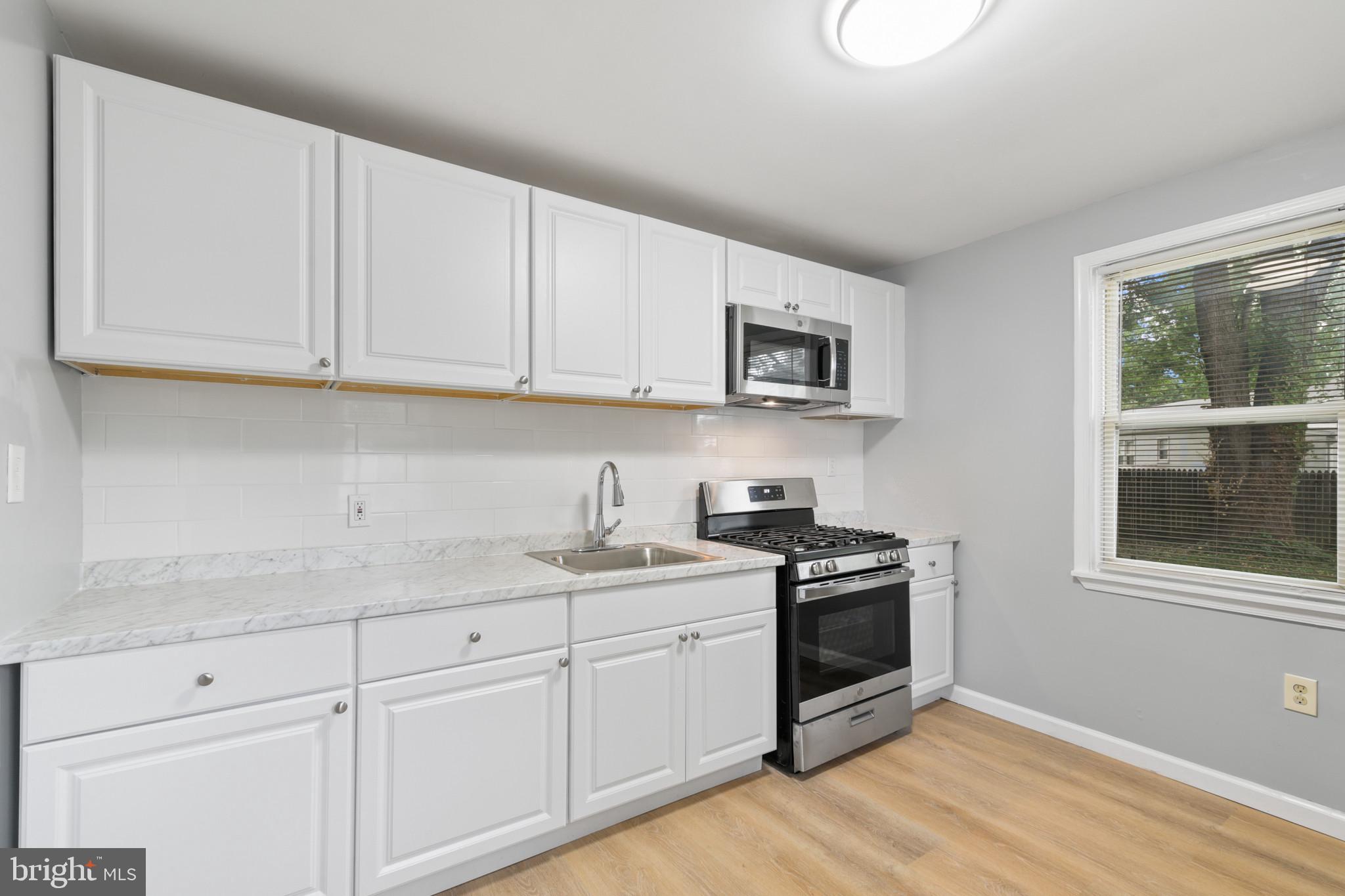 SWAN MEADOWS - Residential