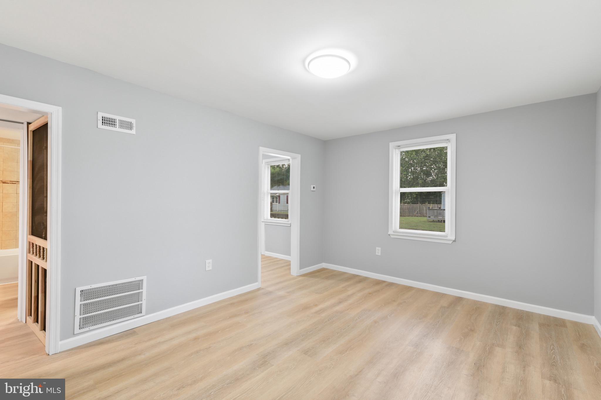 SWAN MEADOWS - Residential