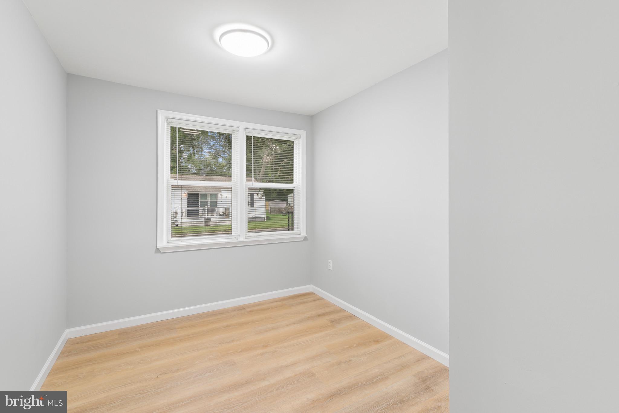 SWAN MEADOWS - Residential