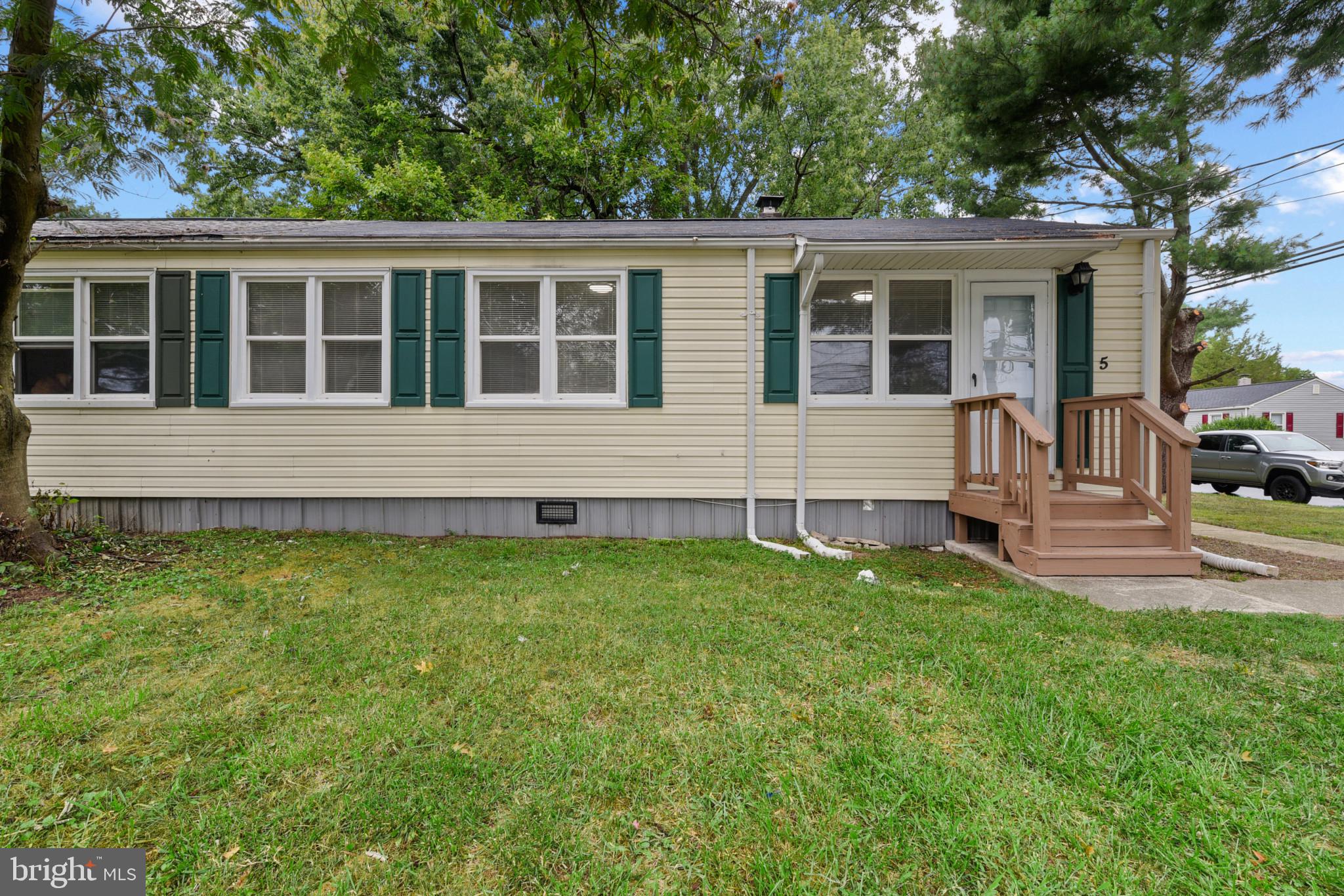 SWAN MEADOWS - Residential