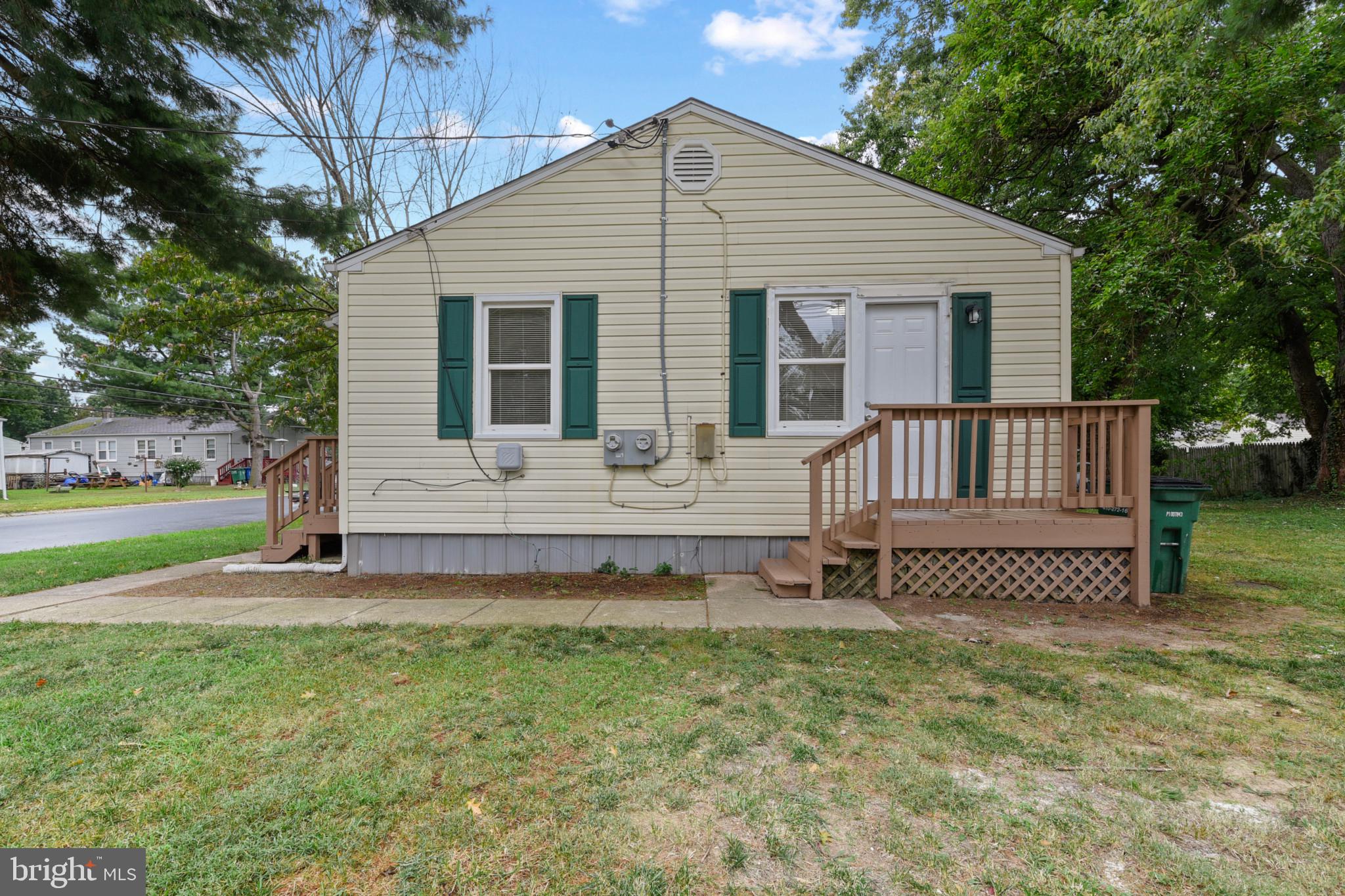 SWAN MEADOWS - Residential