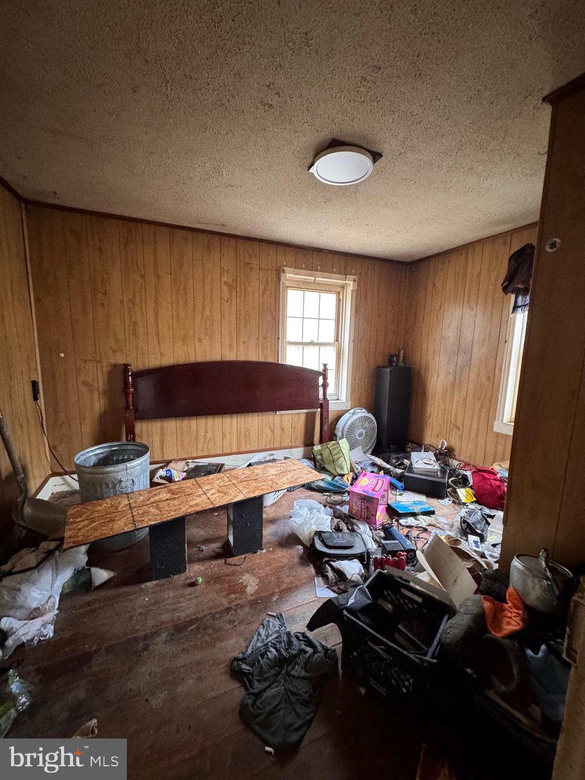 MIDDLETOWN - Residential