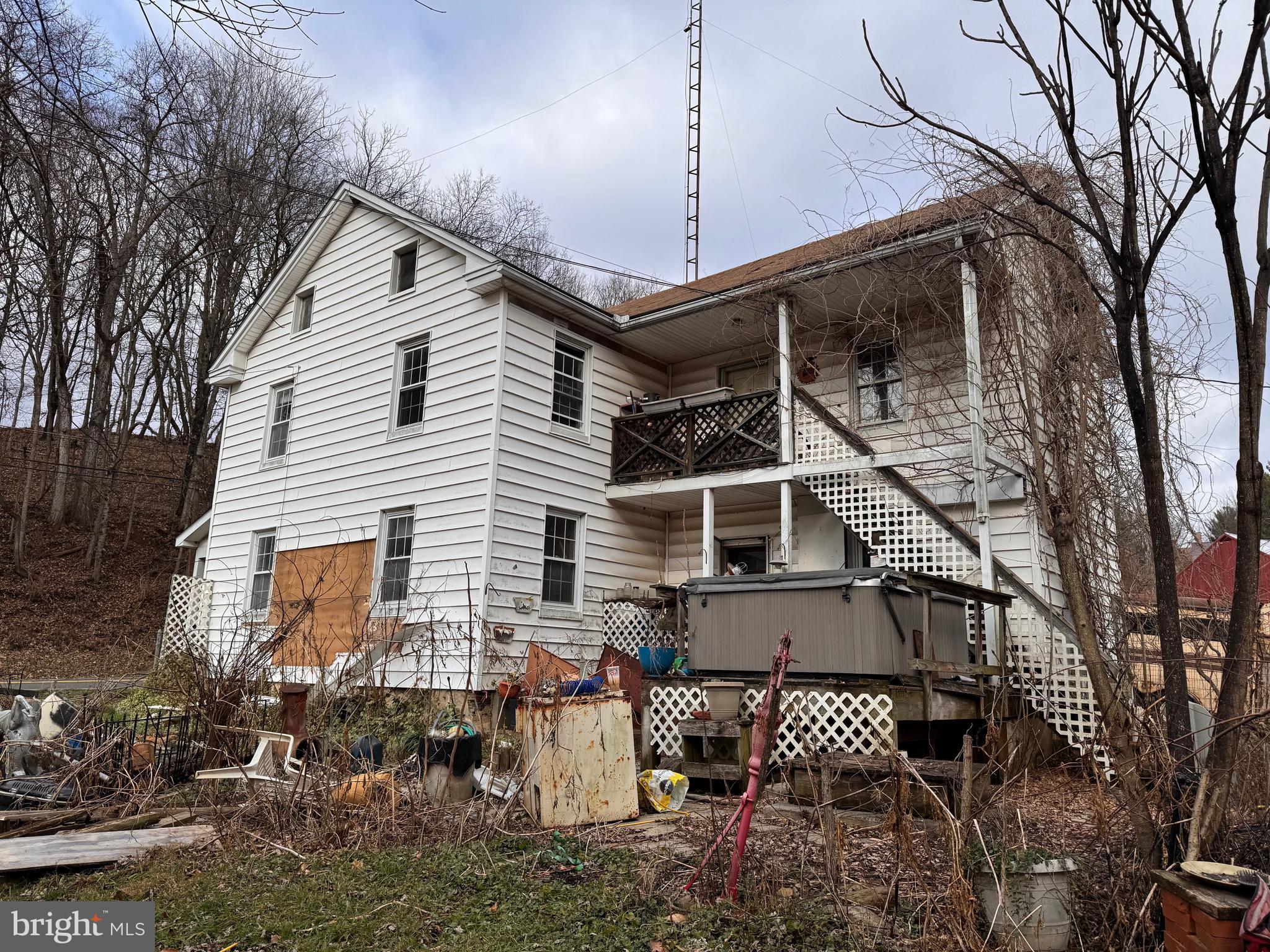 MIDDLETOWN - Residential