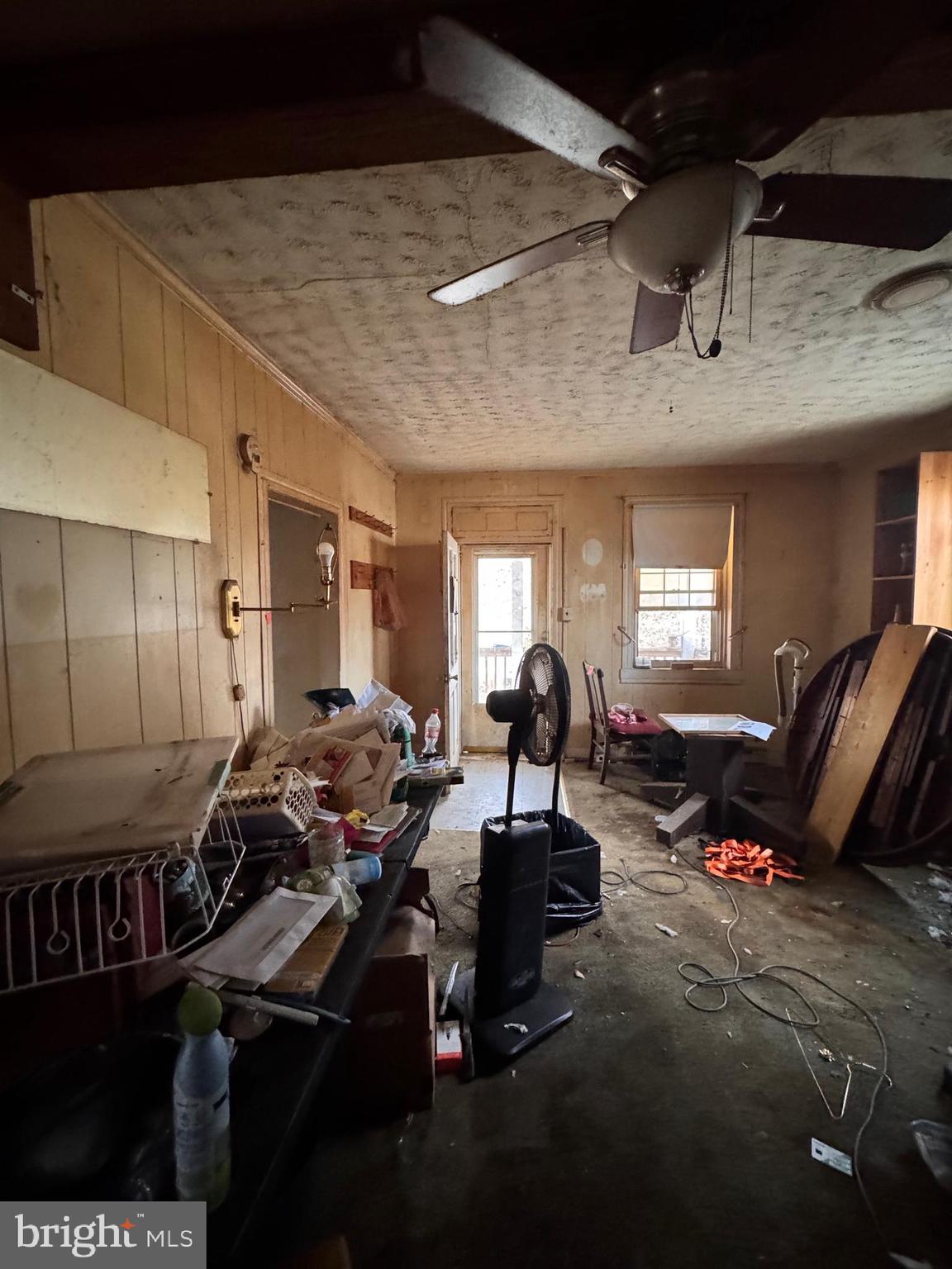 MIDDLETOWN - Residential