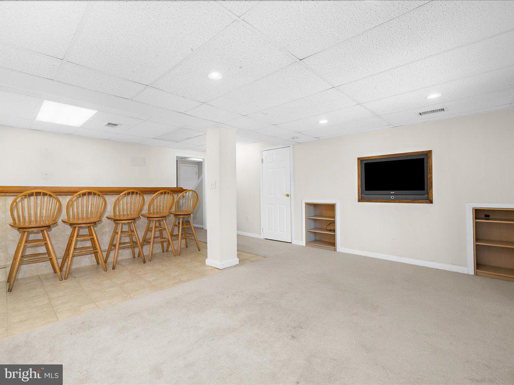 KIMBERLY WOODS VILLAGE - Residential Lease