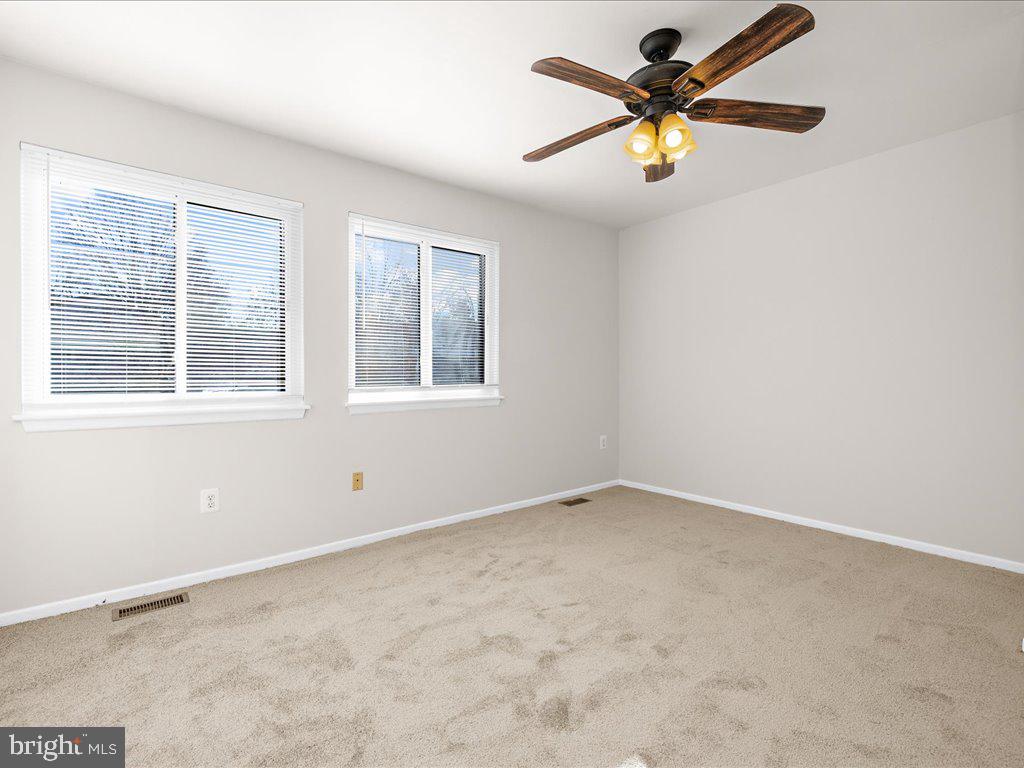 KIMBERLY WOODS VILLAGE - Residential Lease