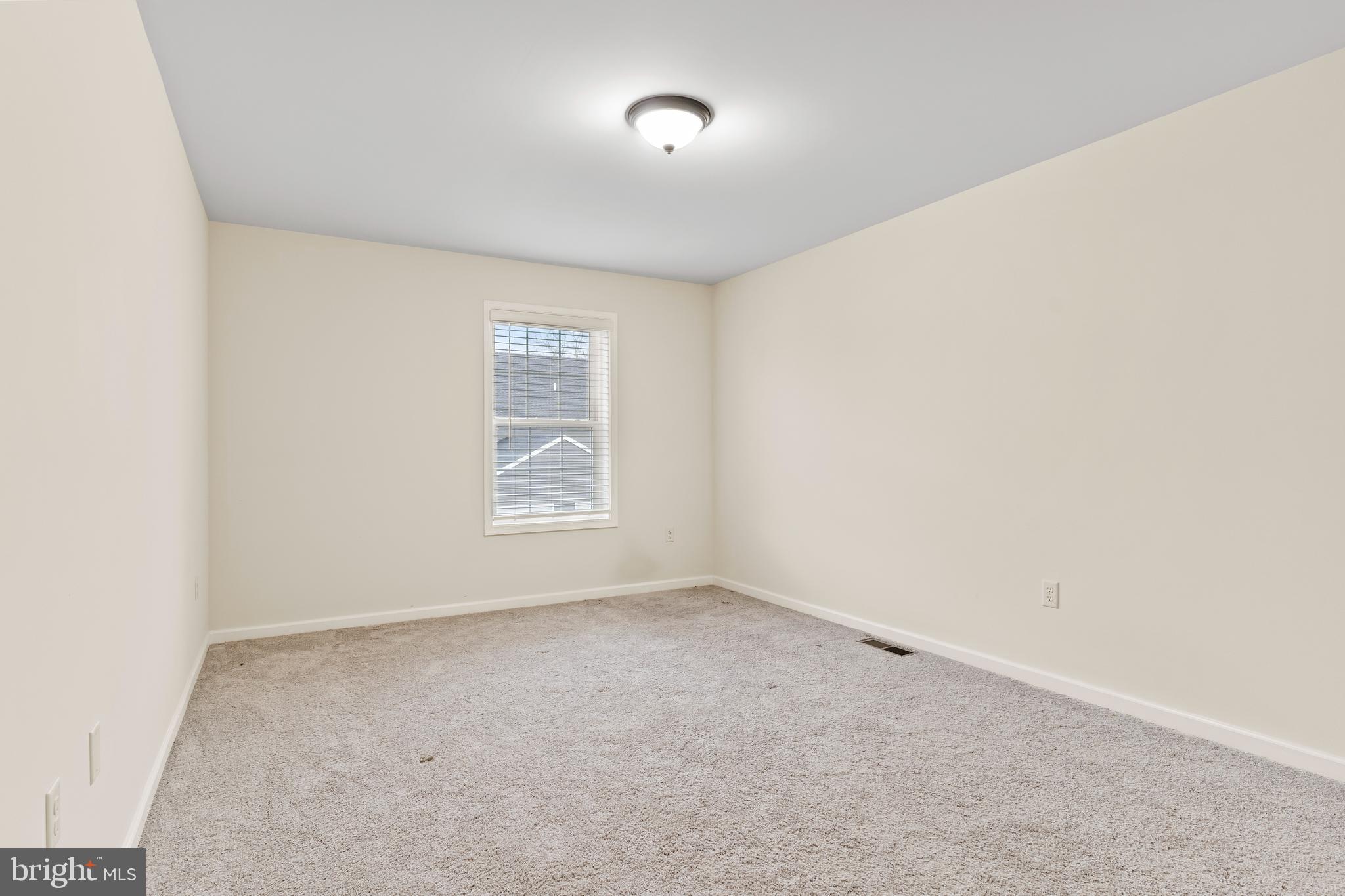 NORTHSIDE VILLAGE - Residential Lease