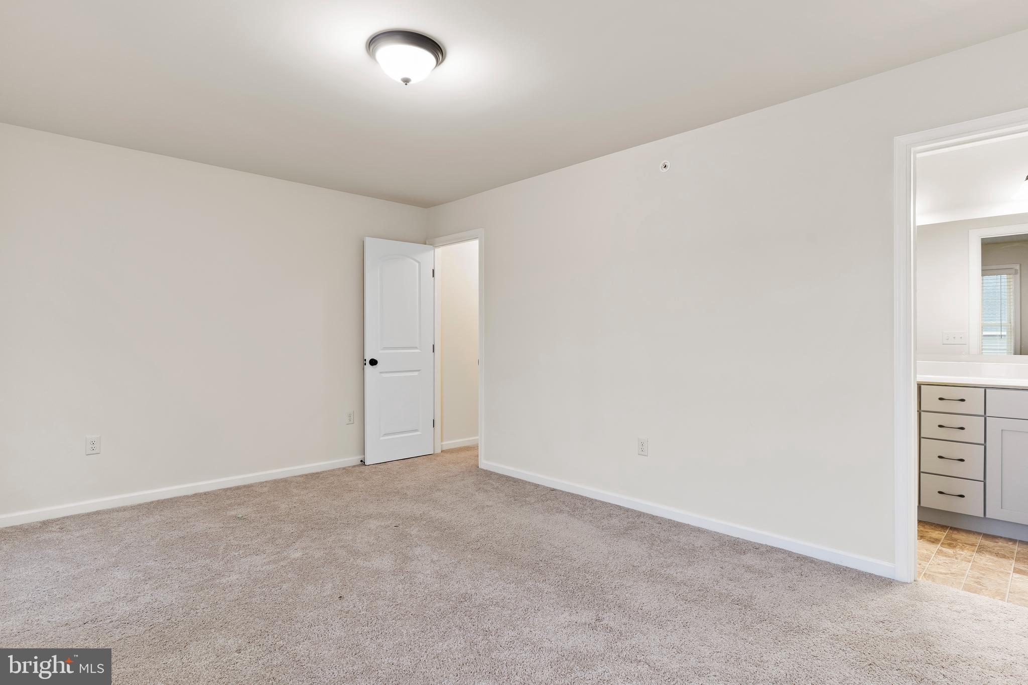 NORTHSIDE VILLAGE - Residential Lease