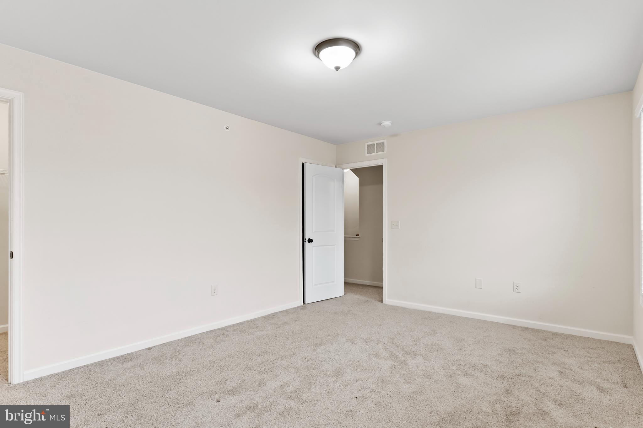 NORTHSIDE VILLAGE - Residential Lease