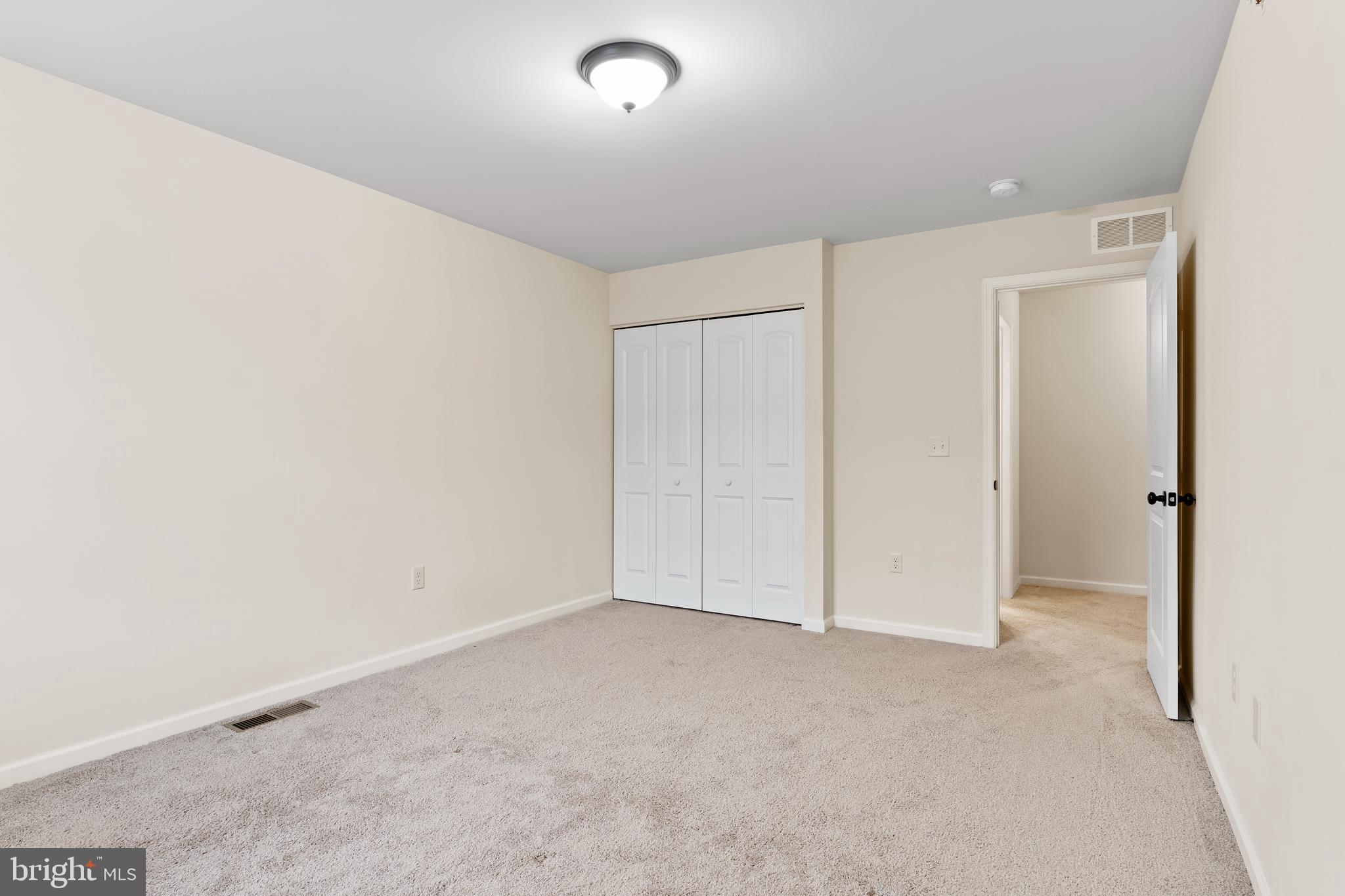 NORTHSIDE VILLAGE - Residential Lease