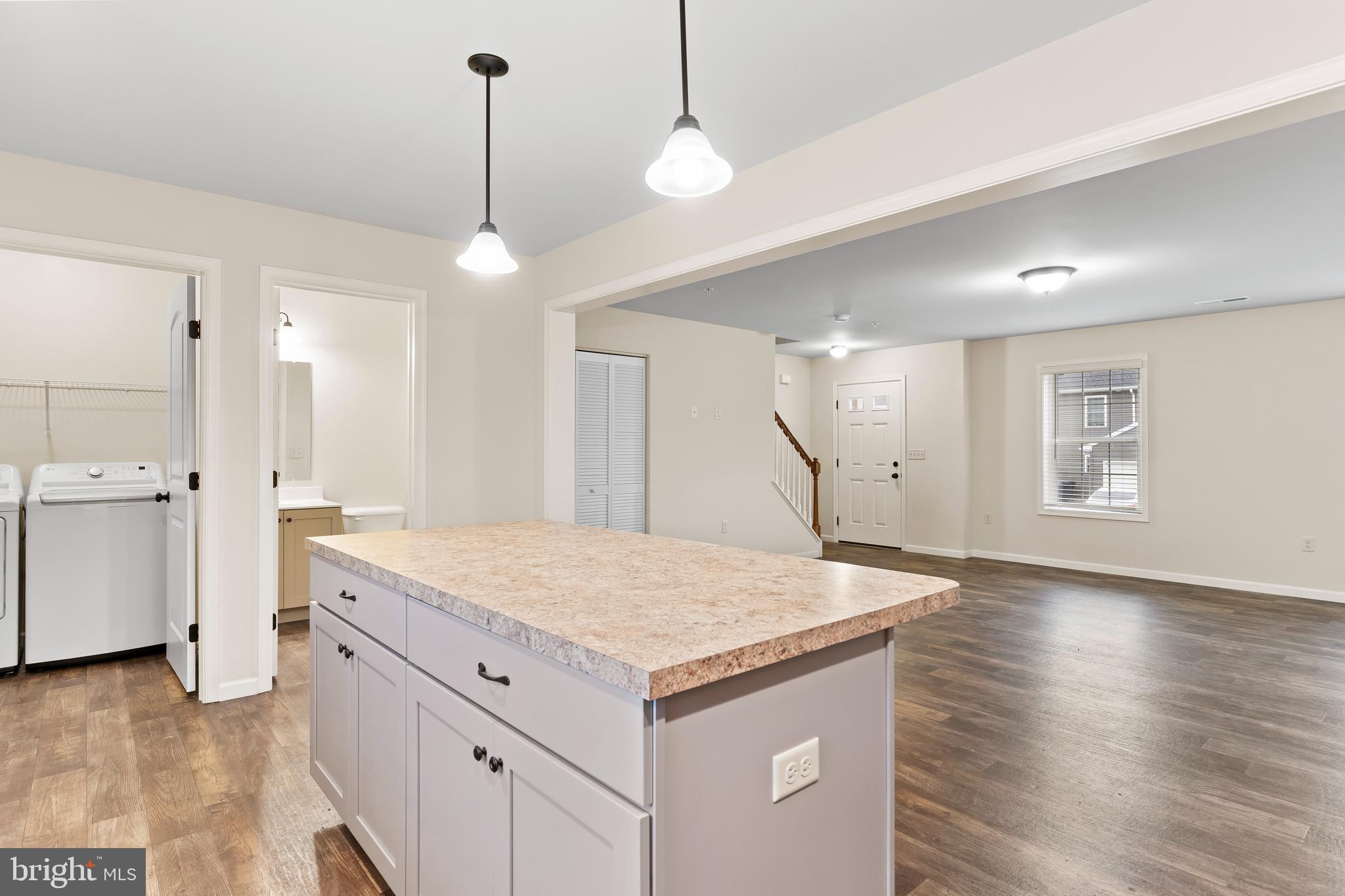 NORTHSIDE VILLAGE - Residential Lease