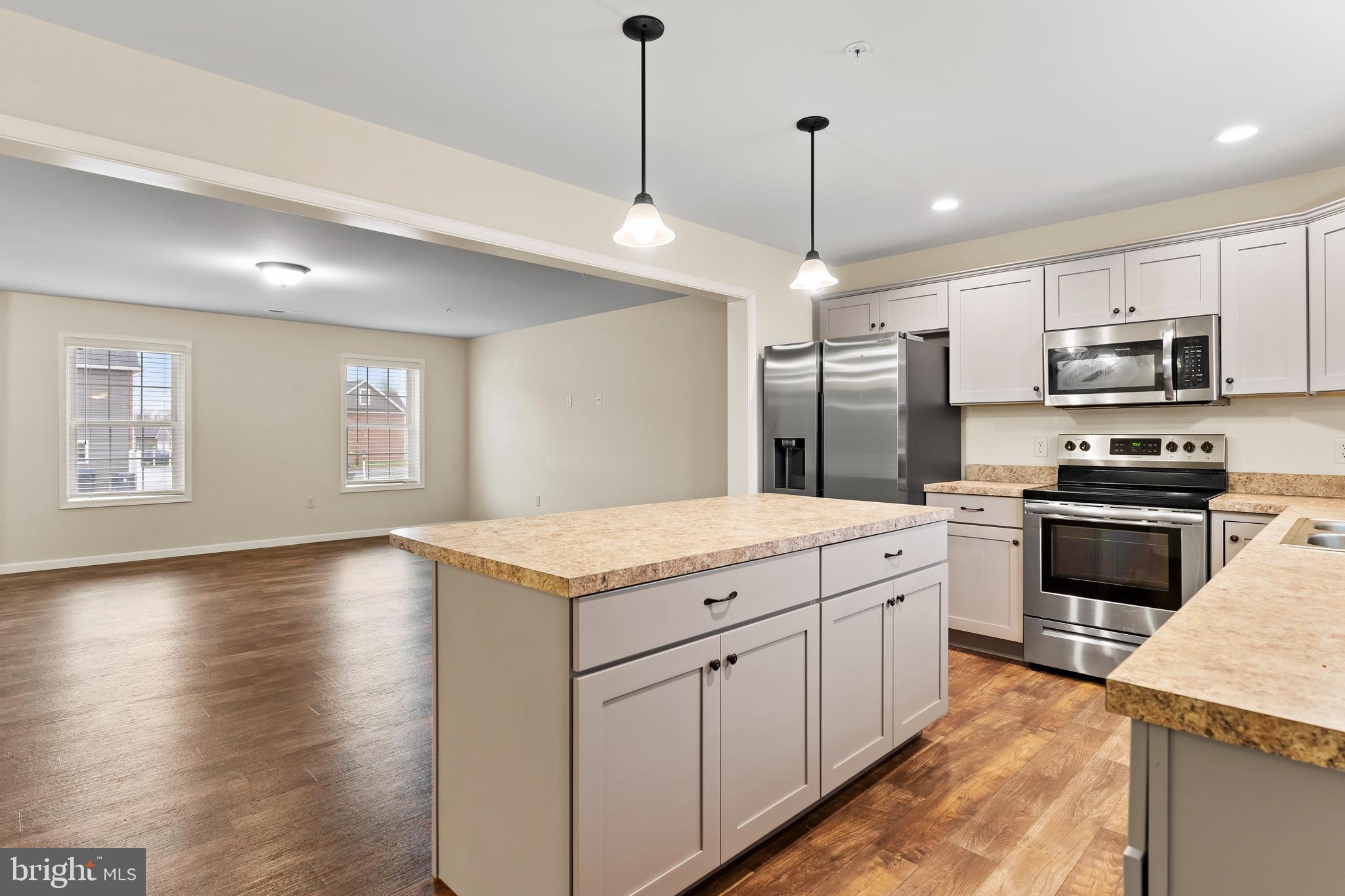 NORTHSIDE VILLAGE - Residential Lease