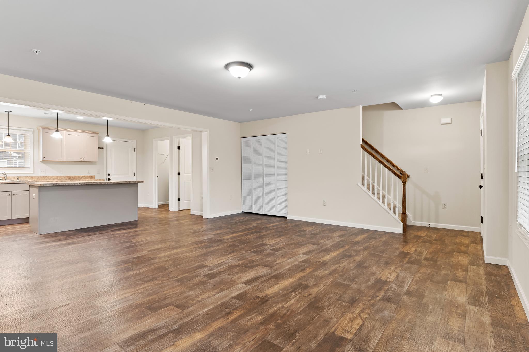 NORTHSIDE VILLAGE - Residential Lease