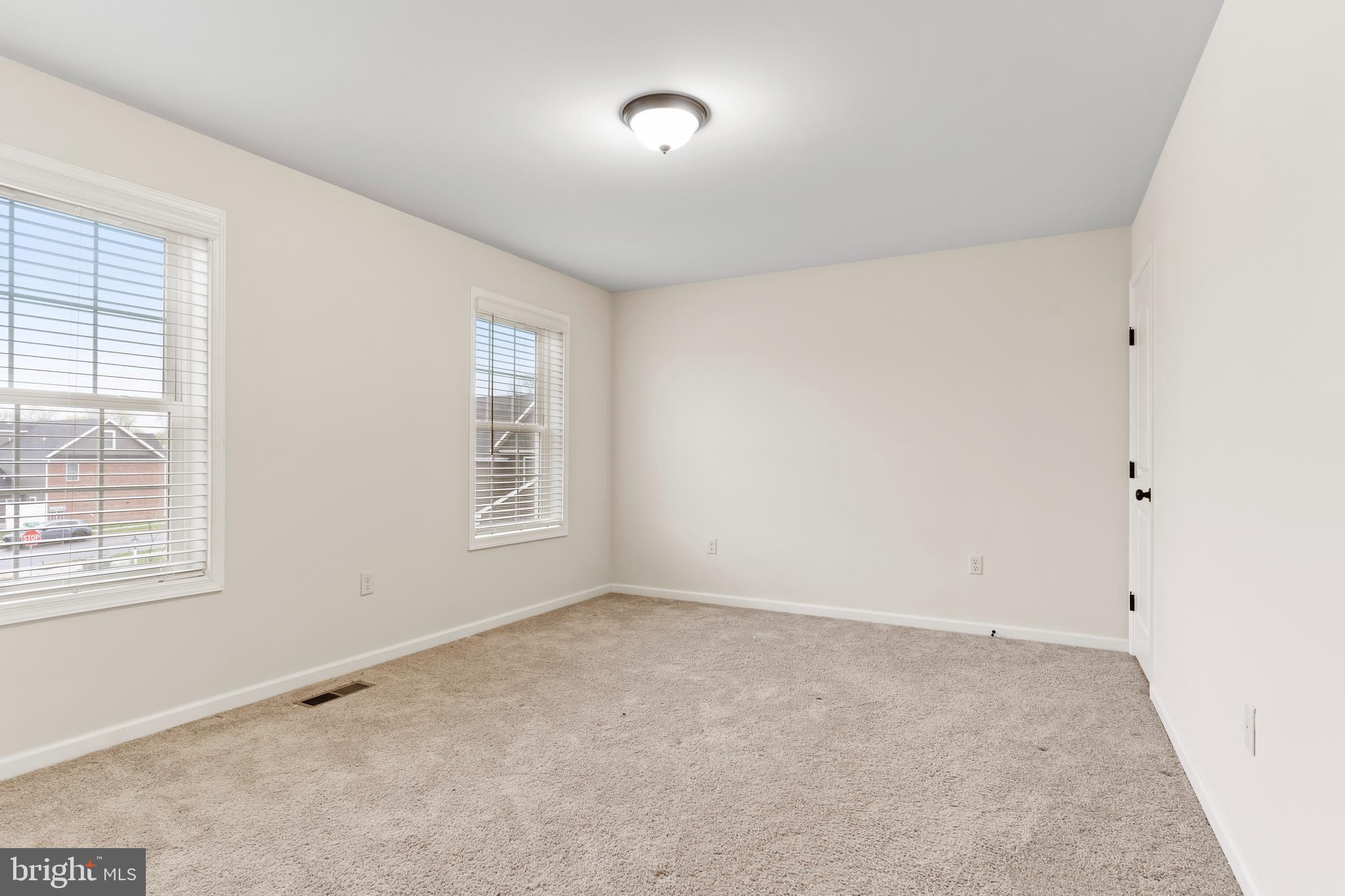 NORTHSIDE VILLAGE - Residential Lease