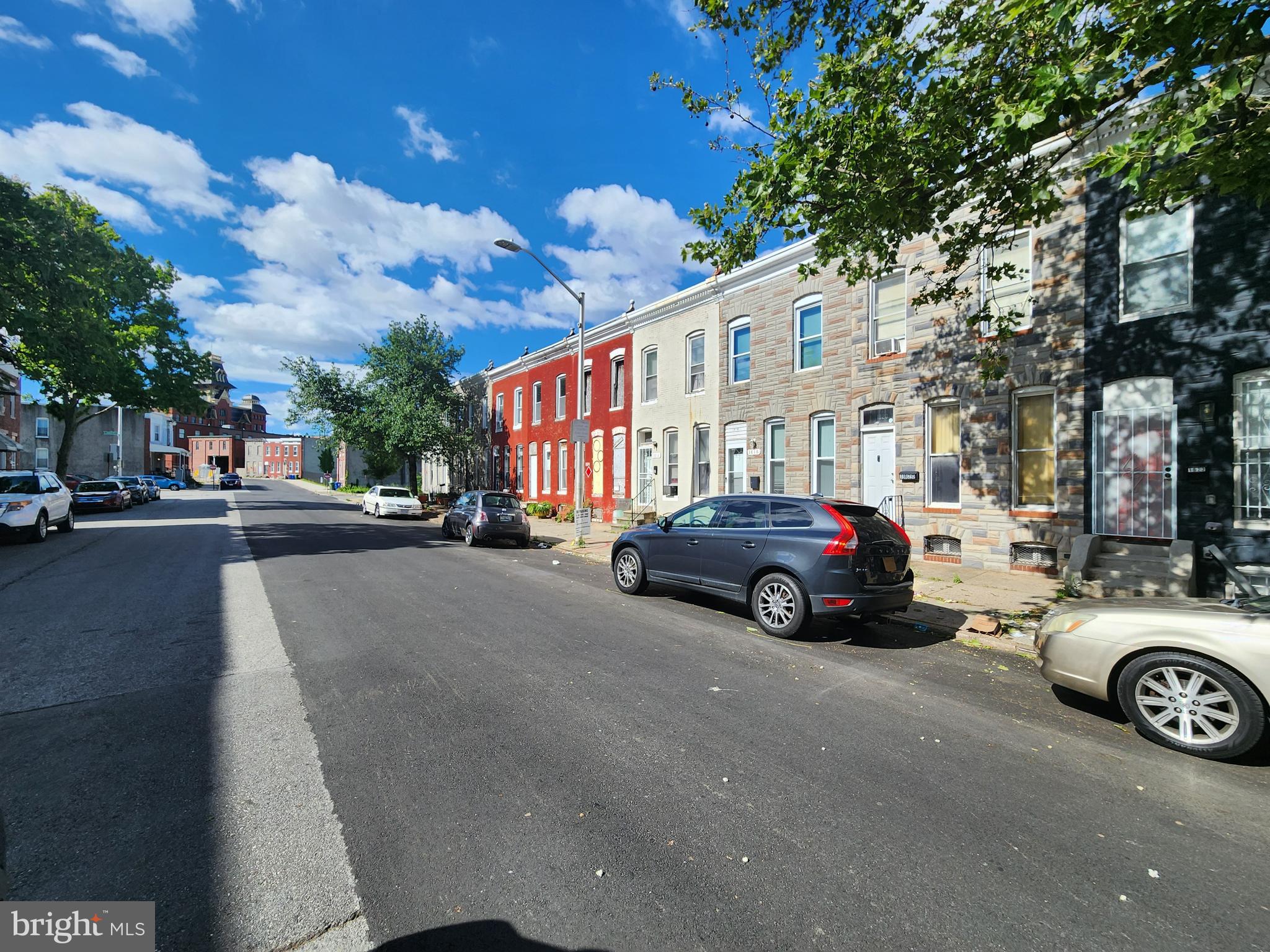 BROADWAY EAST - Residential