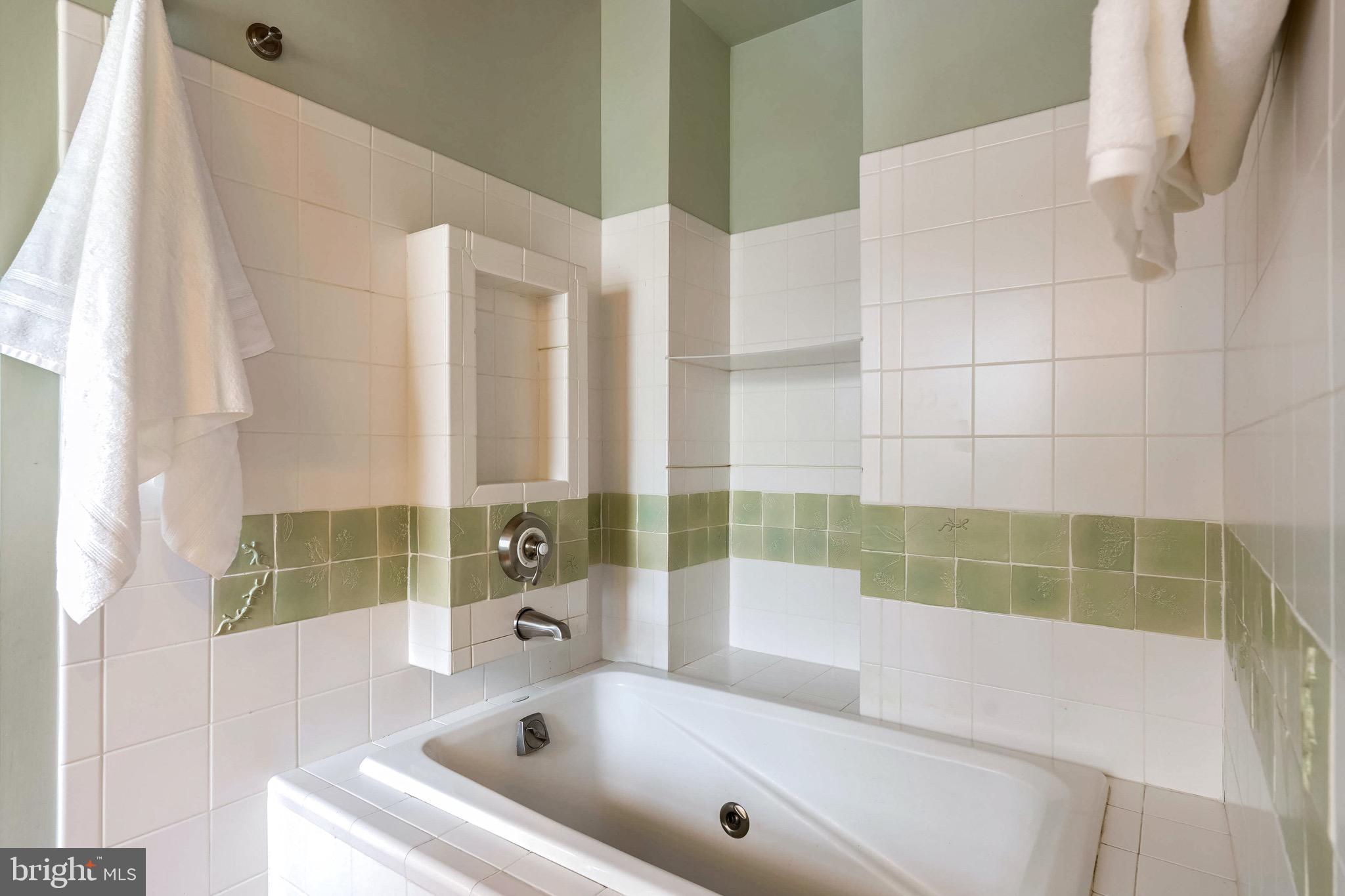 CHERRYDALE - Residential