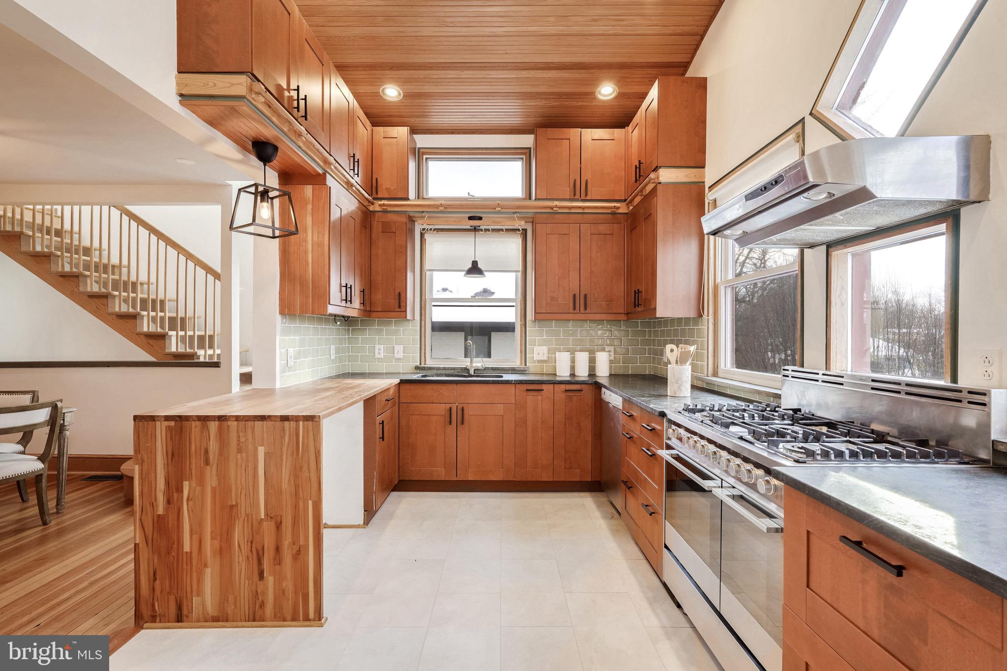 CHERRYDALE - Residential