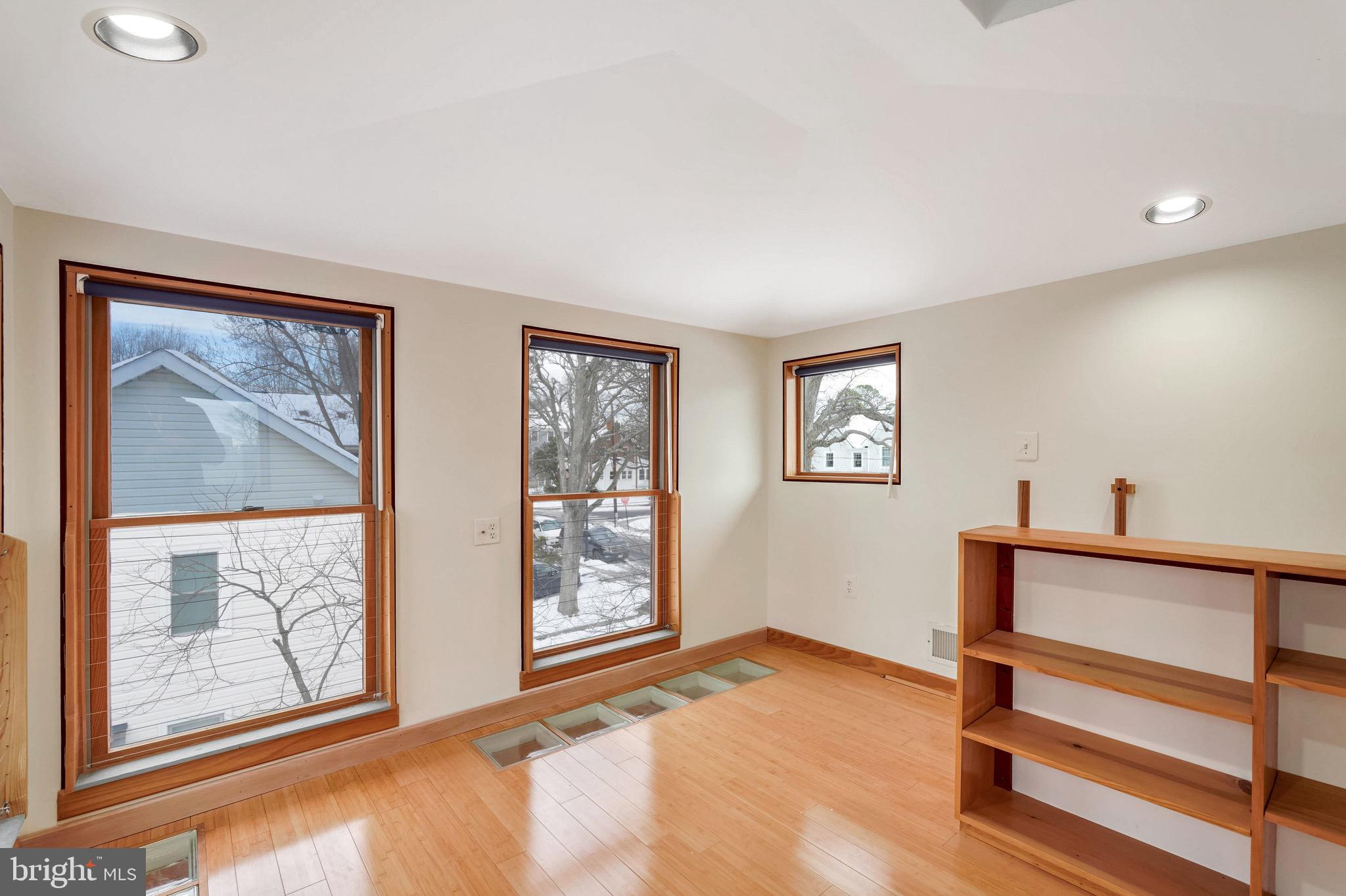 CHERRYDALE - Residential