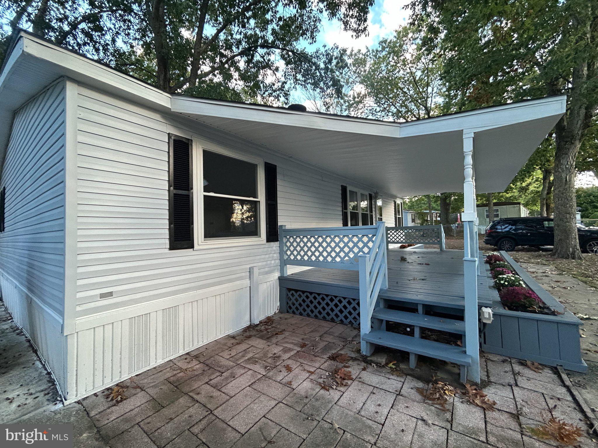800 COLLEGE DRIVE 16