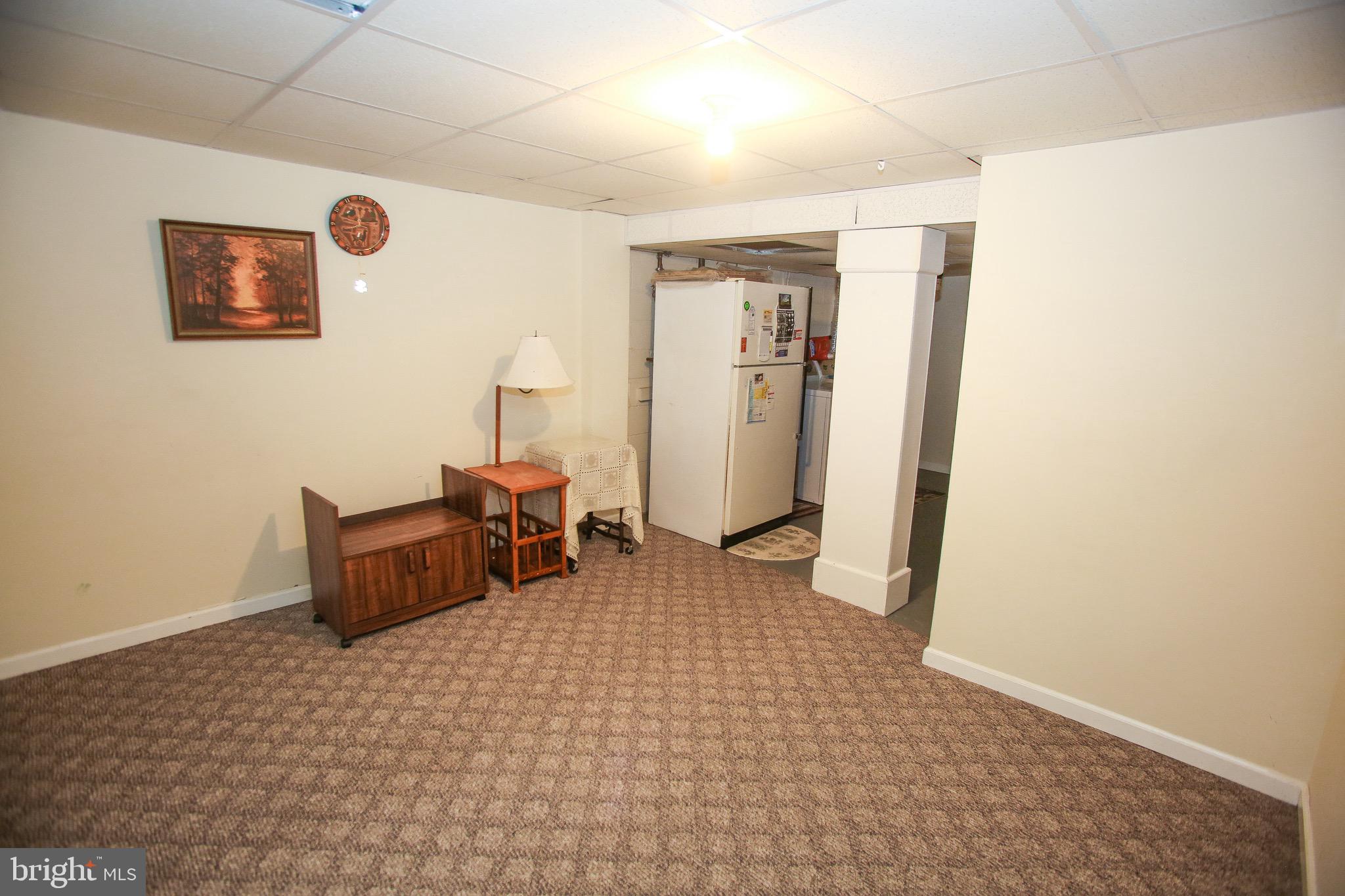 BURKE STATION SQUARE - Residential