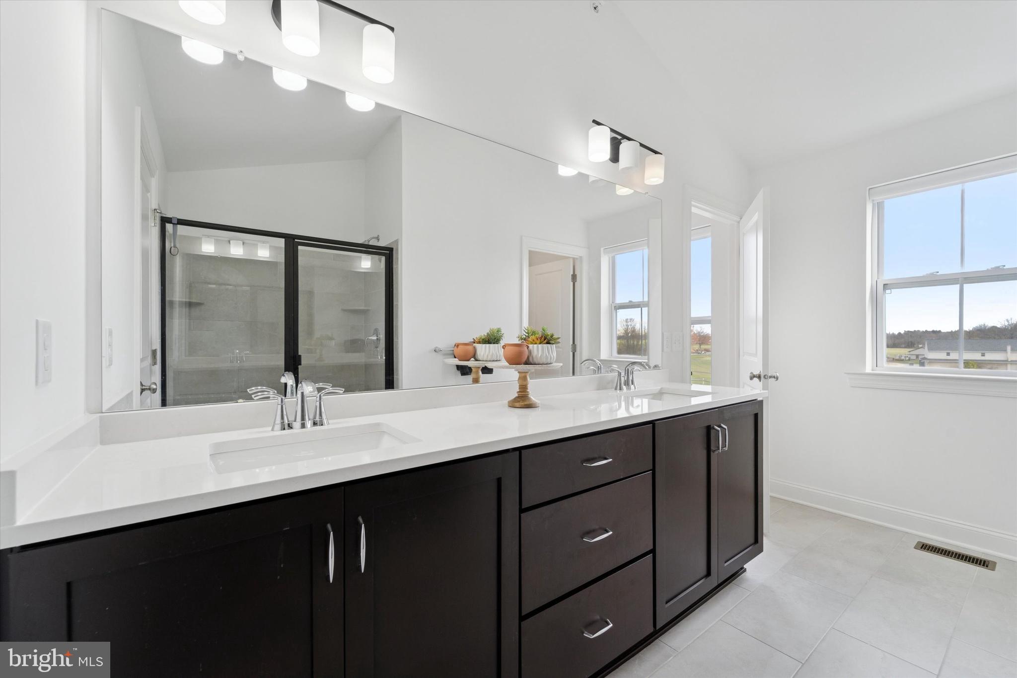 IRONWOOD - Residential Lease