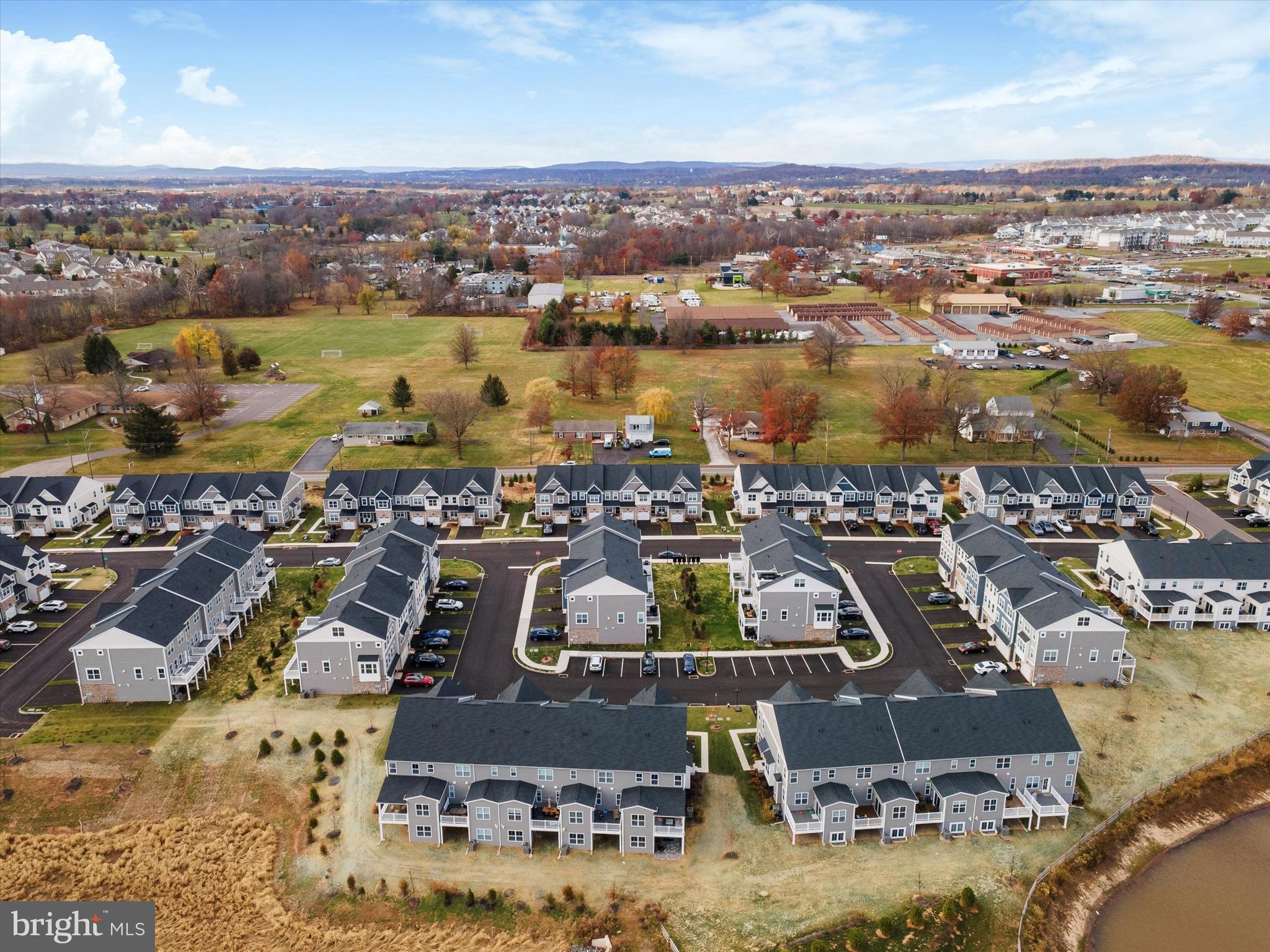 IRONWOOD - Residential Lease