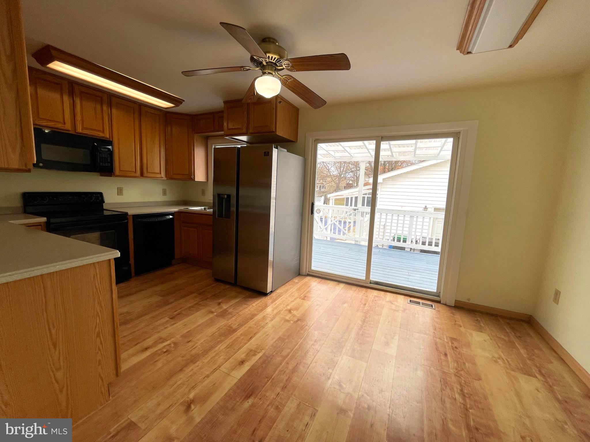 DALE CITY - Residential