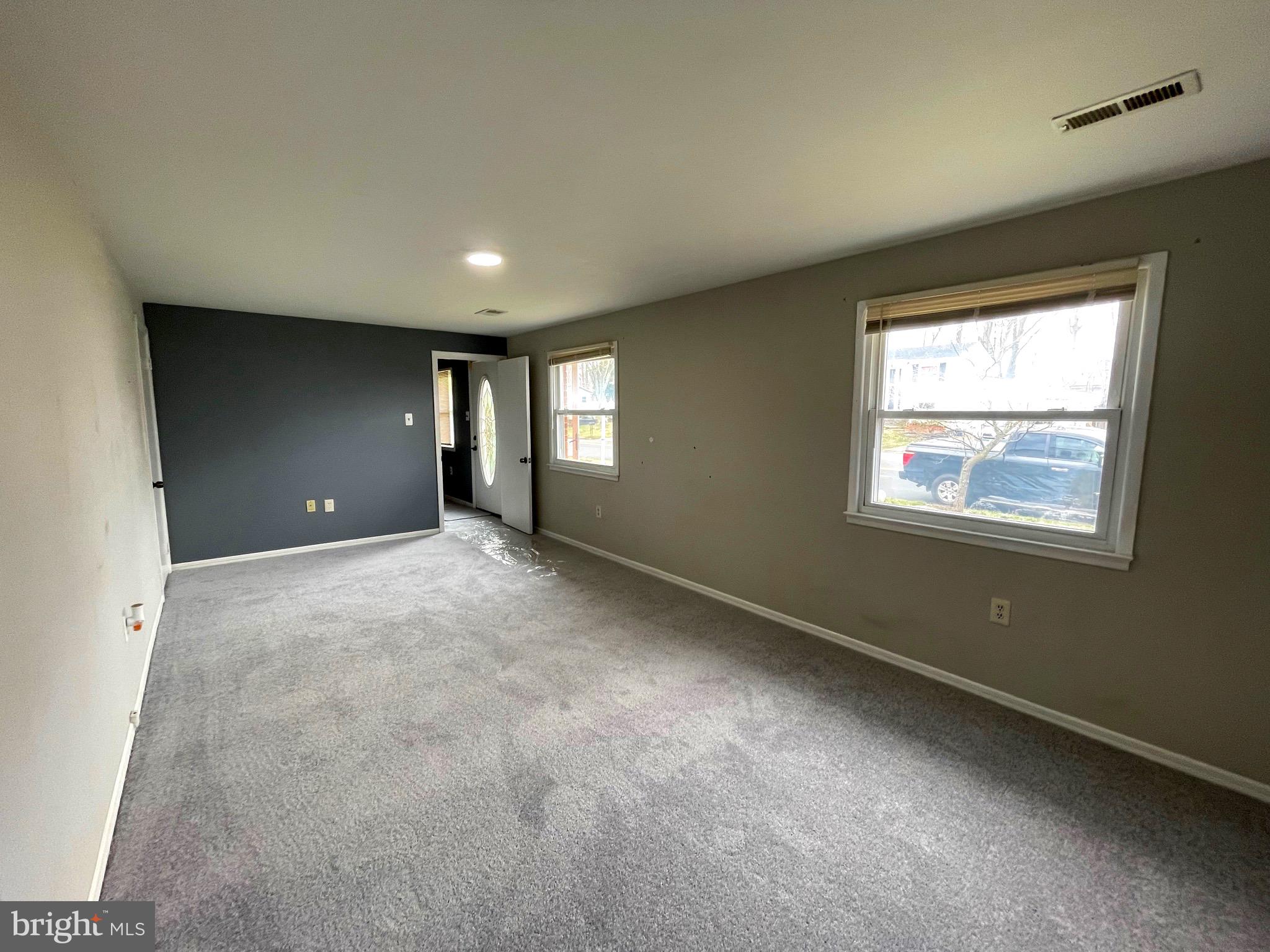 DALE CITY - Residential