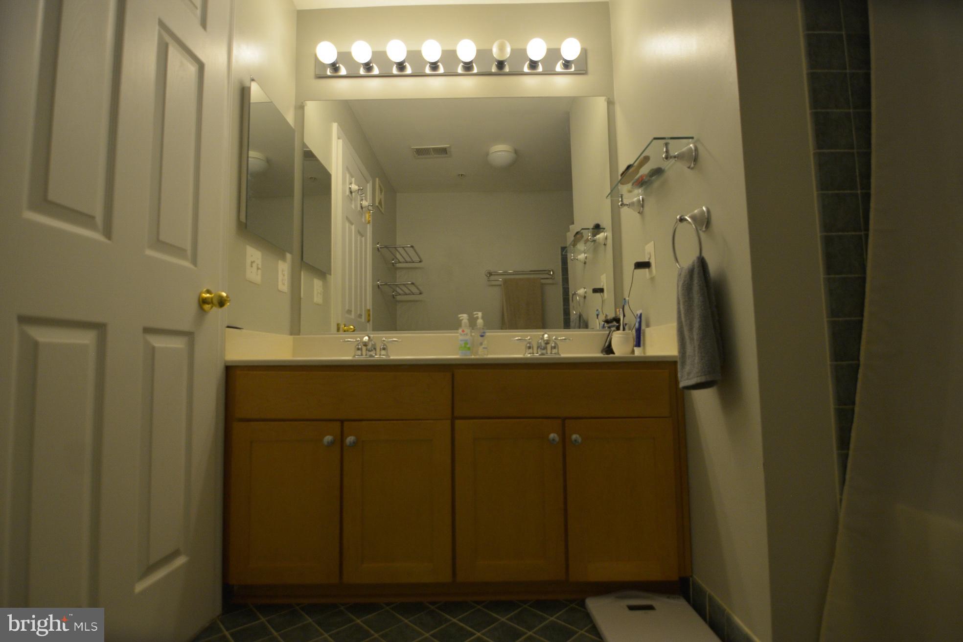 WATKINS PLACE - Residential Lease