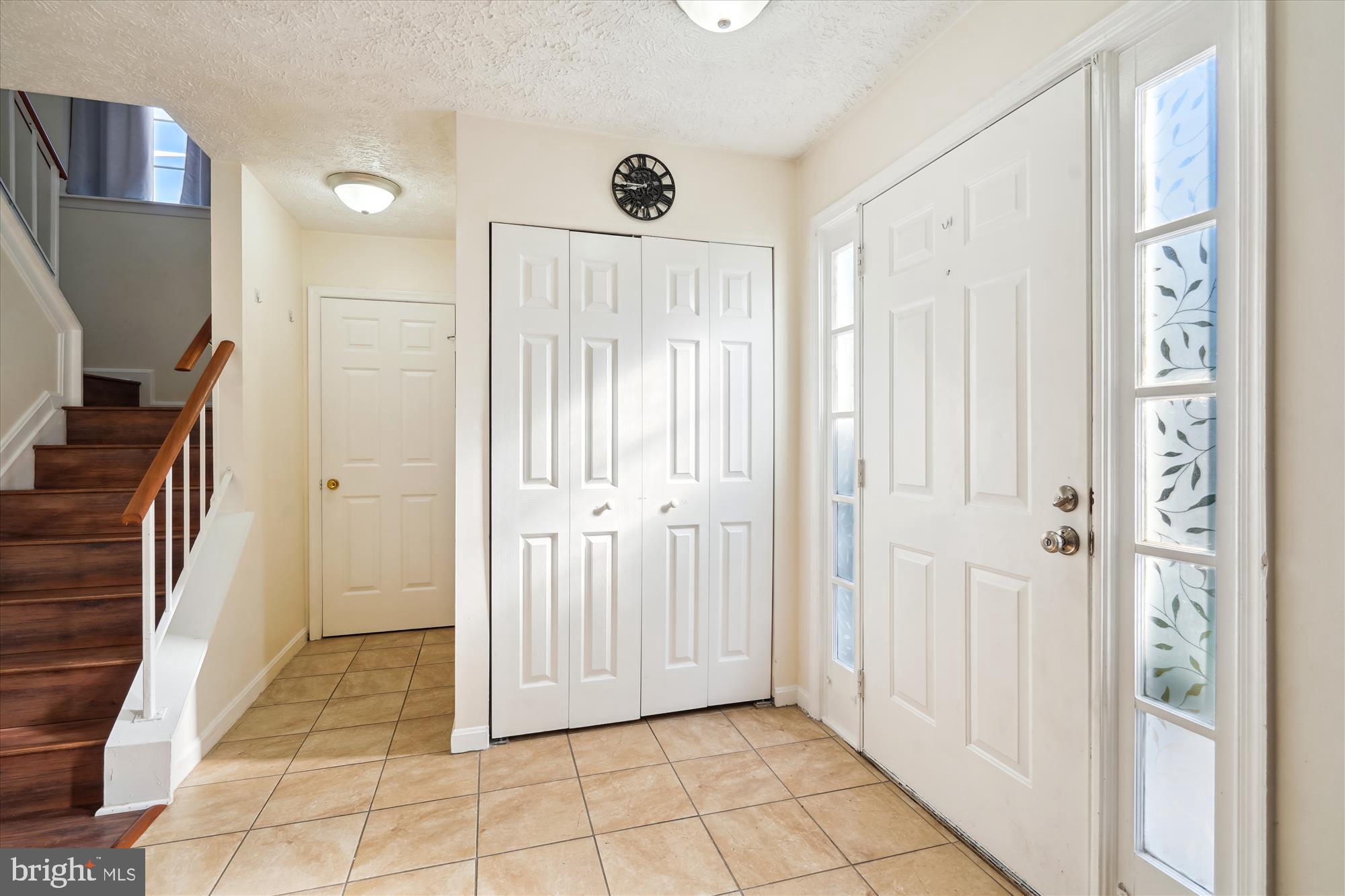 SINGLETONS GROVE - Residential Lease