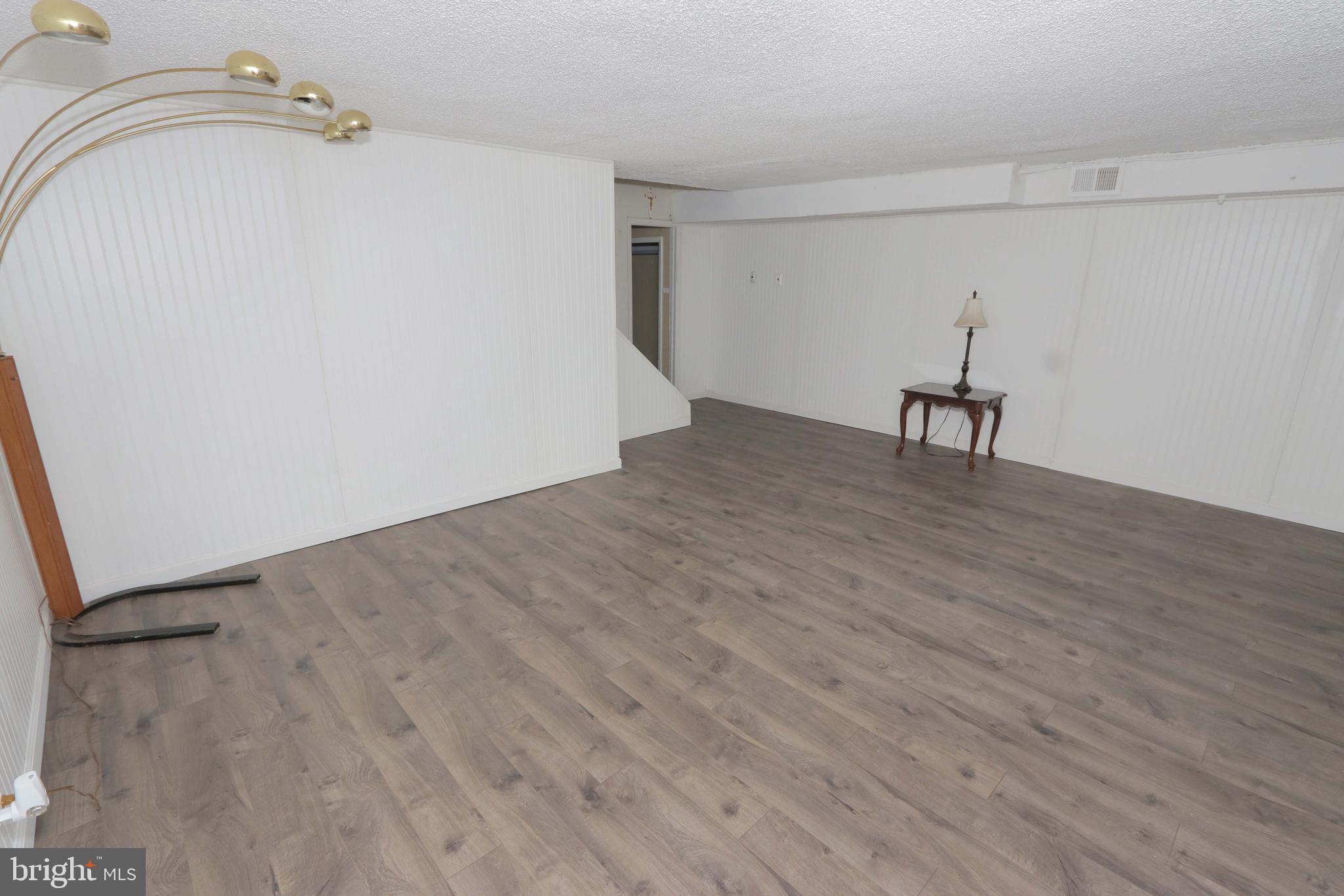 PARKWOOD - Residential