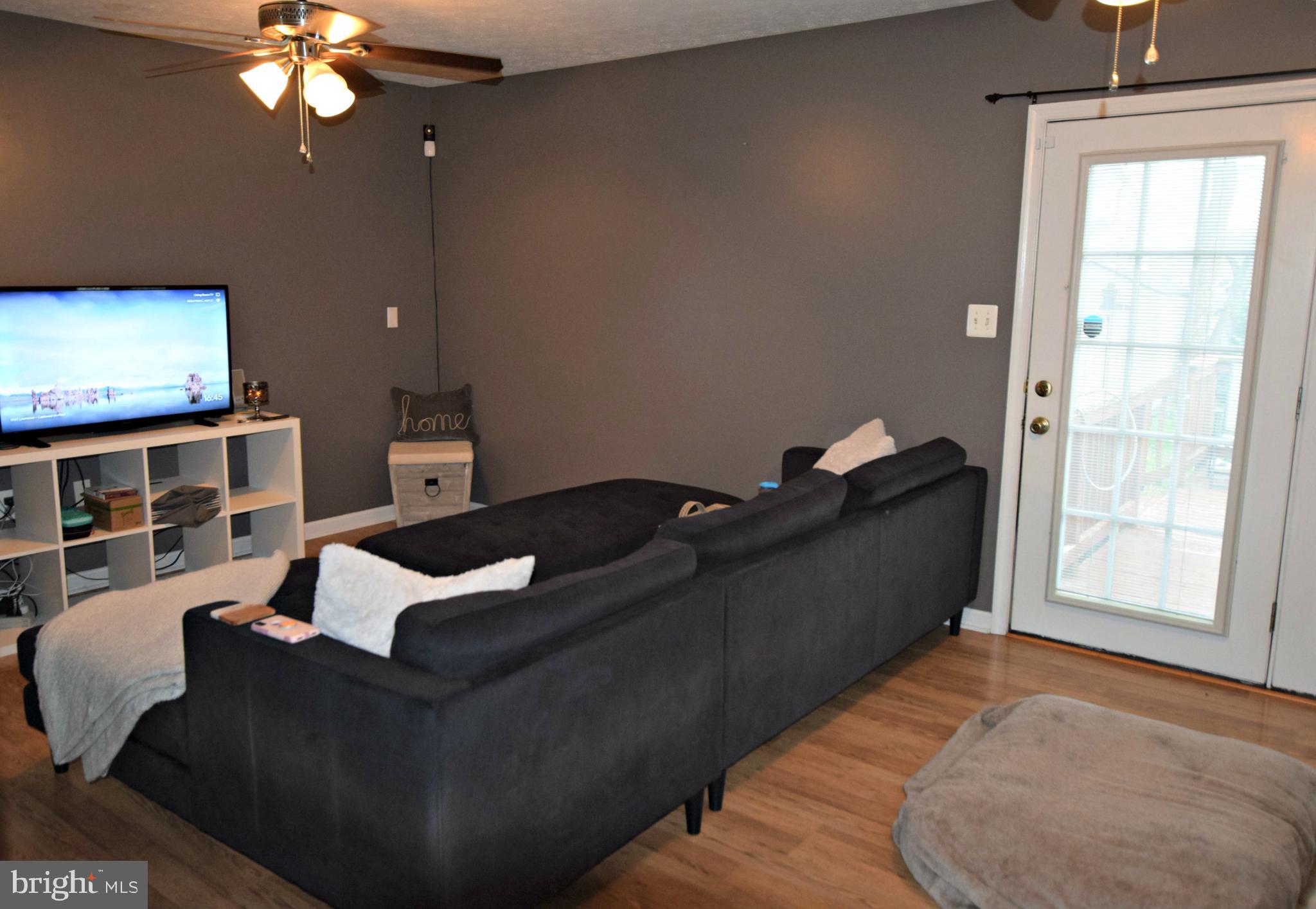 FREETON - Residential Lease