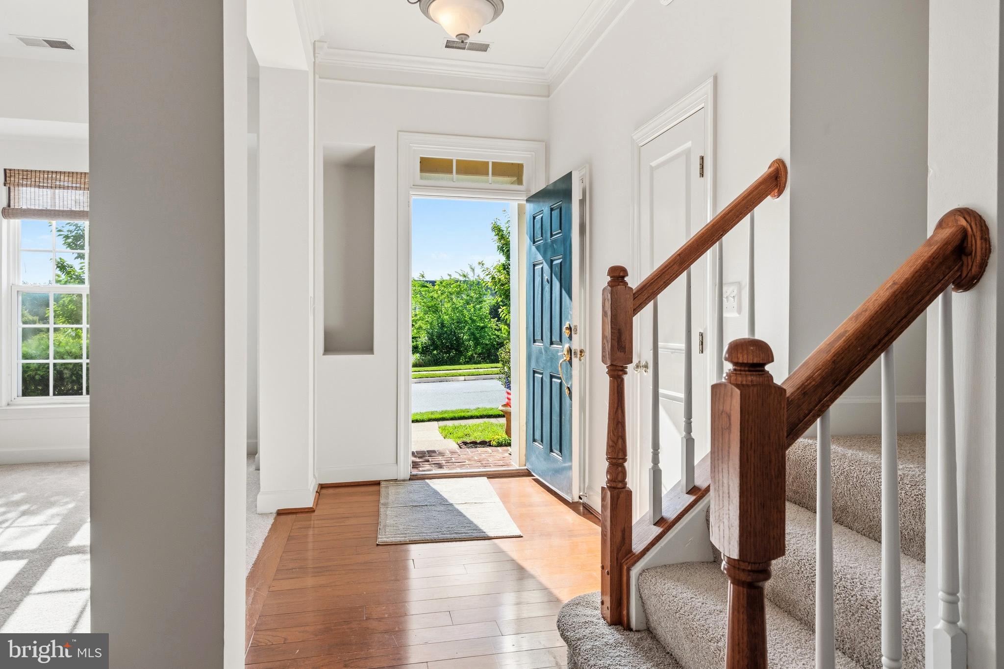9227 RIBBON FALLS LOOP