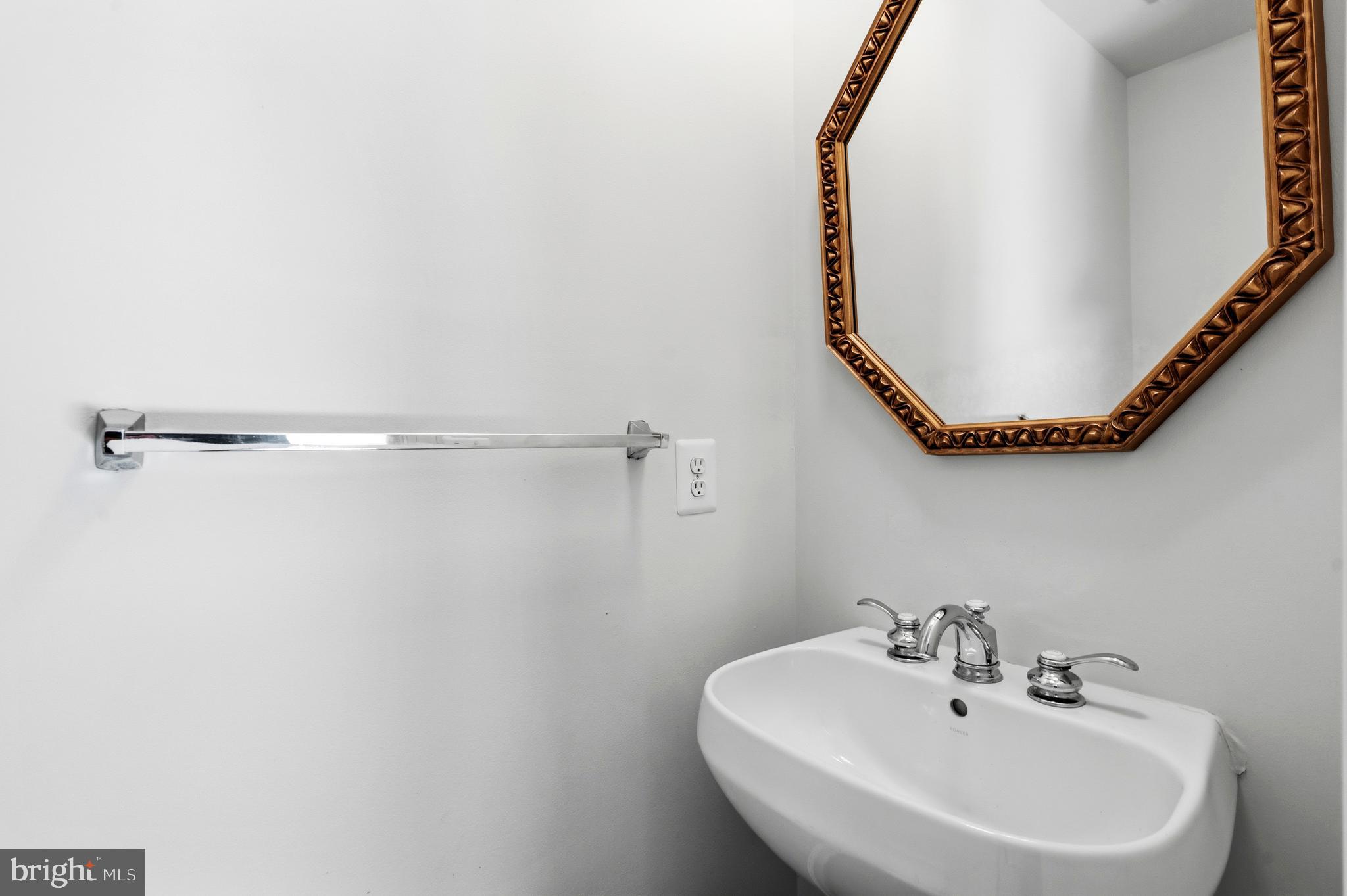 9227 RIBBON FALLS LOOP