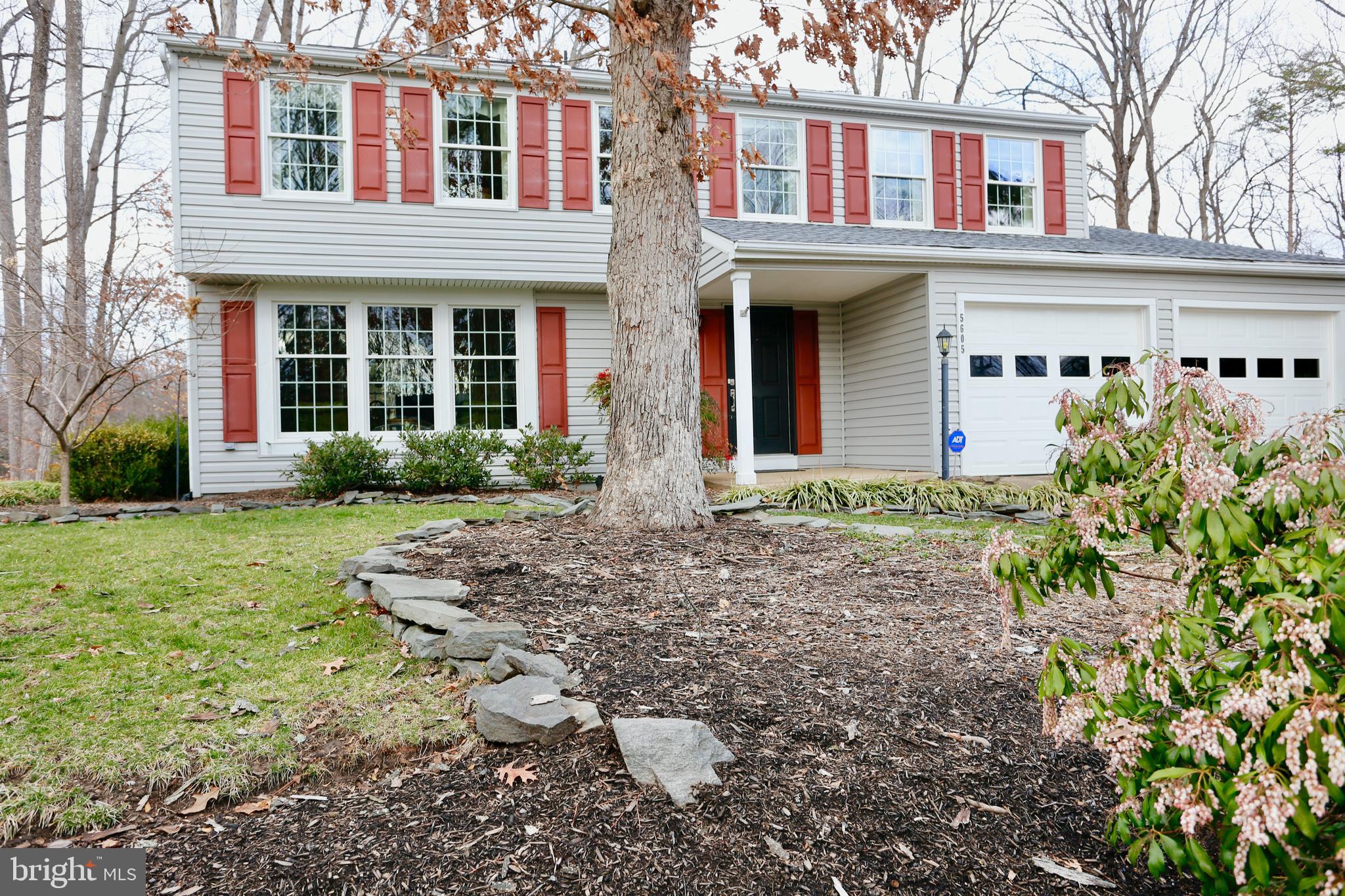 COUNTRY CLUB/LAKE MONTCLAIR - Residential