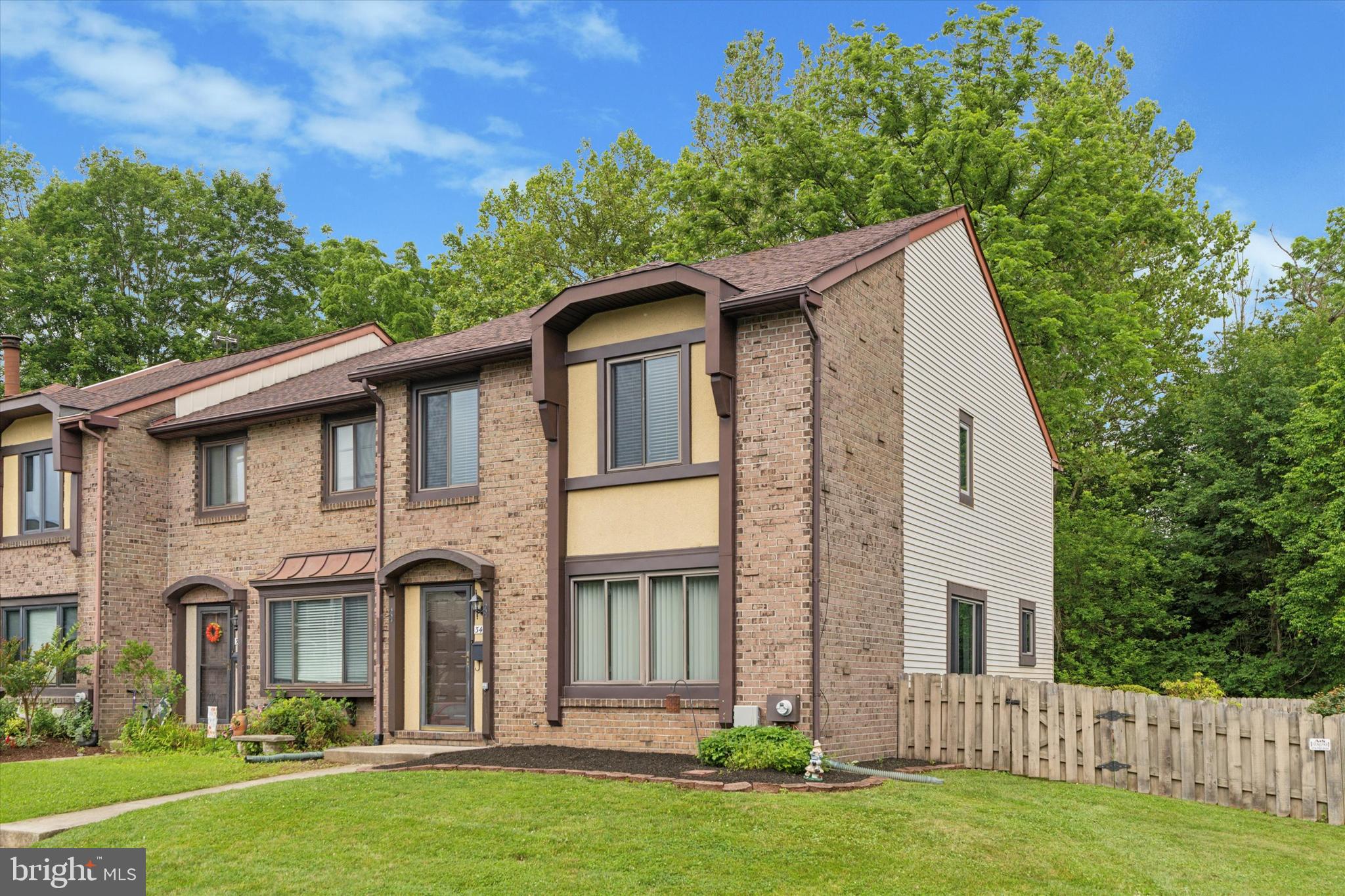 3447 NORWOOD PLACE