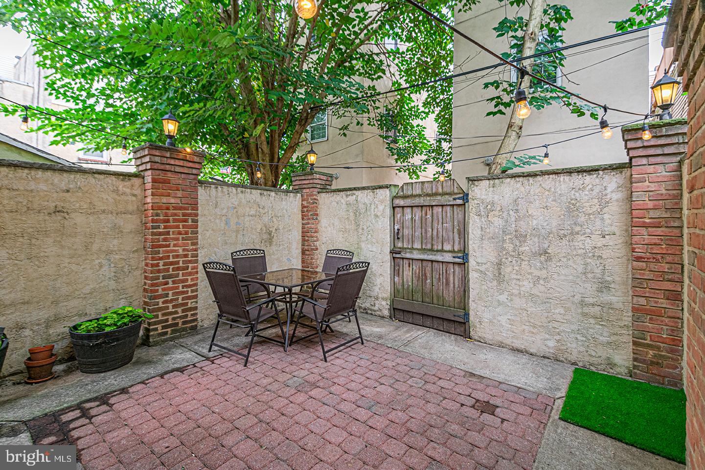 GRADUATE HOSPITAL - Residential Lease