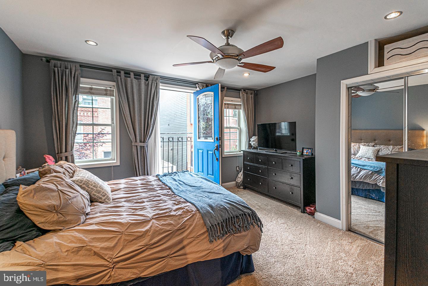 GRADUATE HOSPITAL - Residential Lease